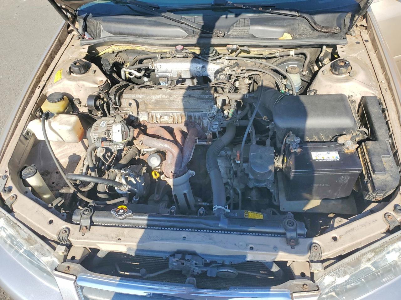 2000 Toyota Camry Le Желто-коричневый vin: JT2BG22K2Y0425707