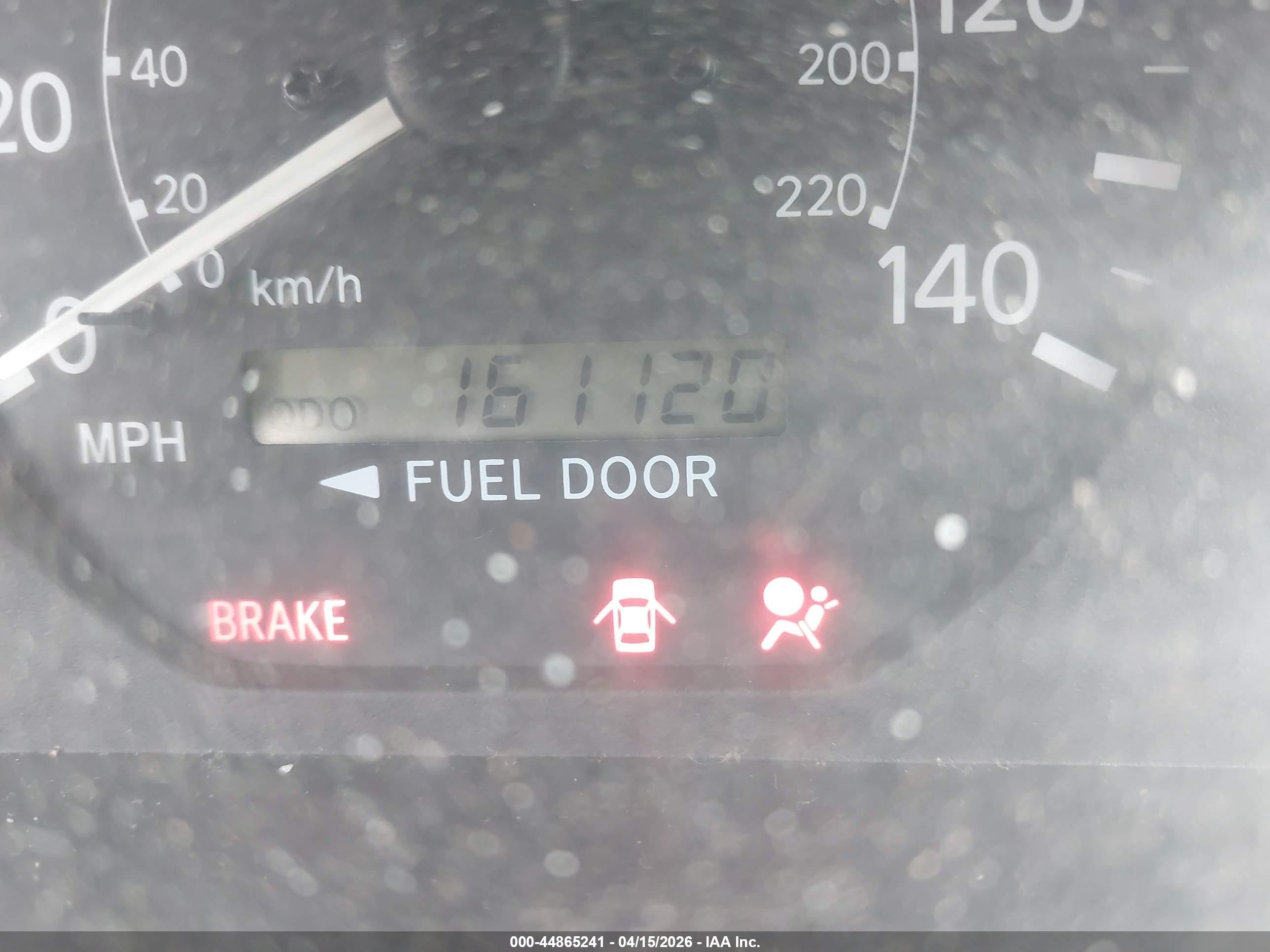 2000 Toyota Camry Le Tan vin: JT2BG22K2Y0438893