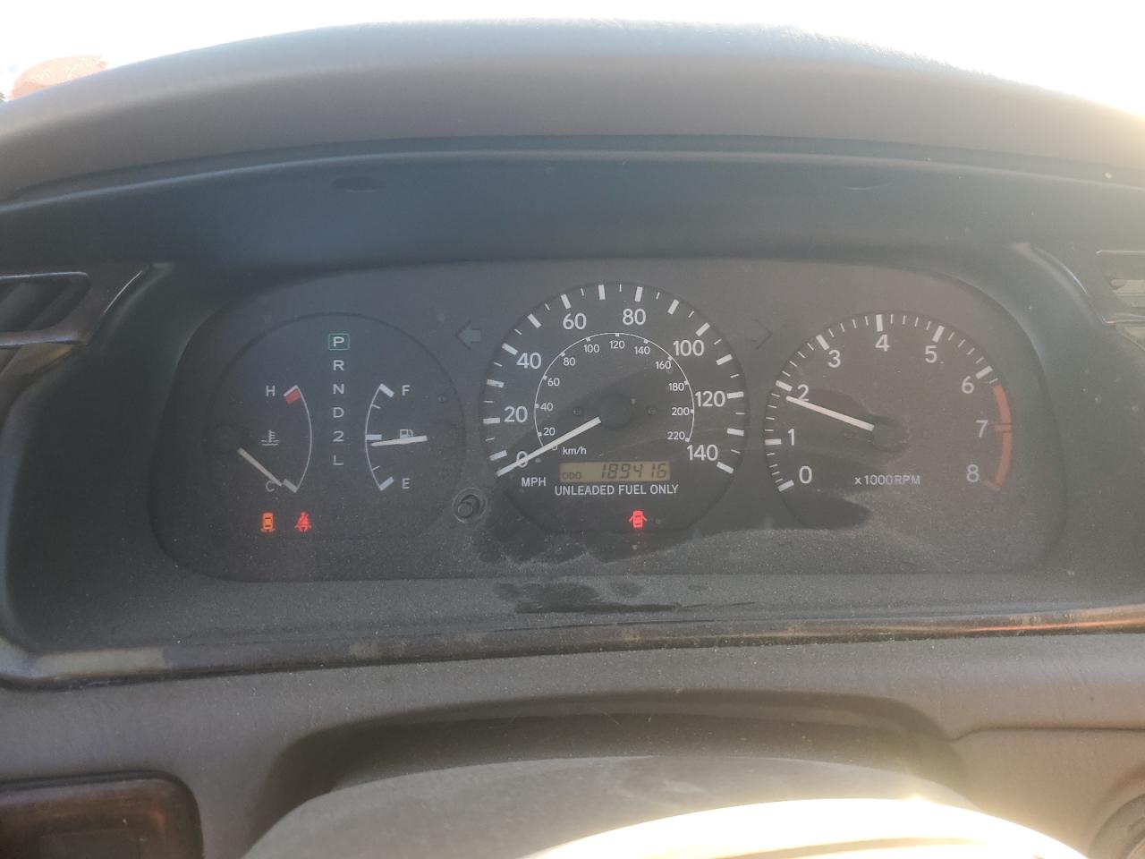 1998 Toyota Camry Ce Белый vin: JT2BG22K3W0119533