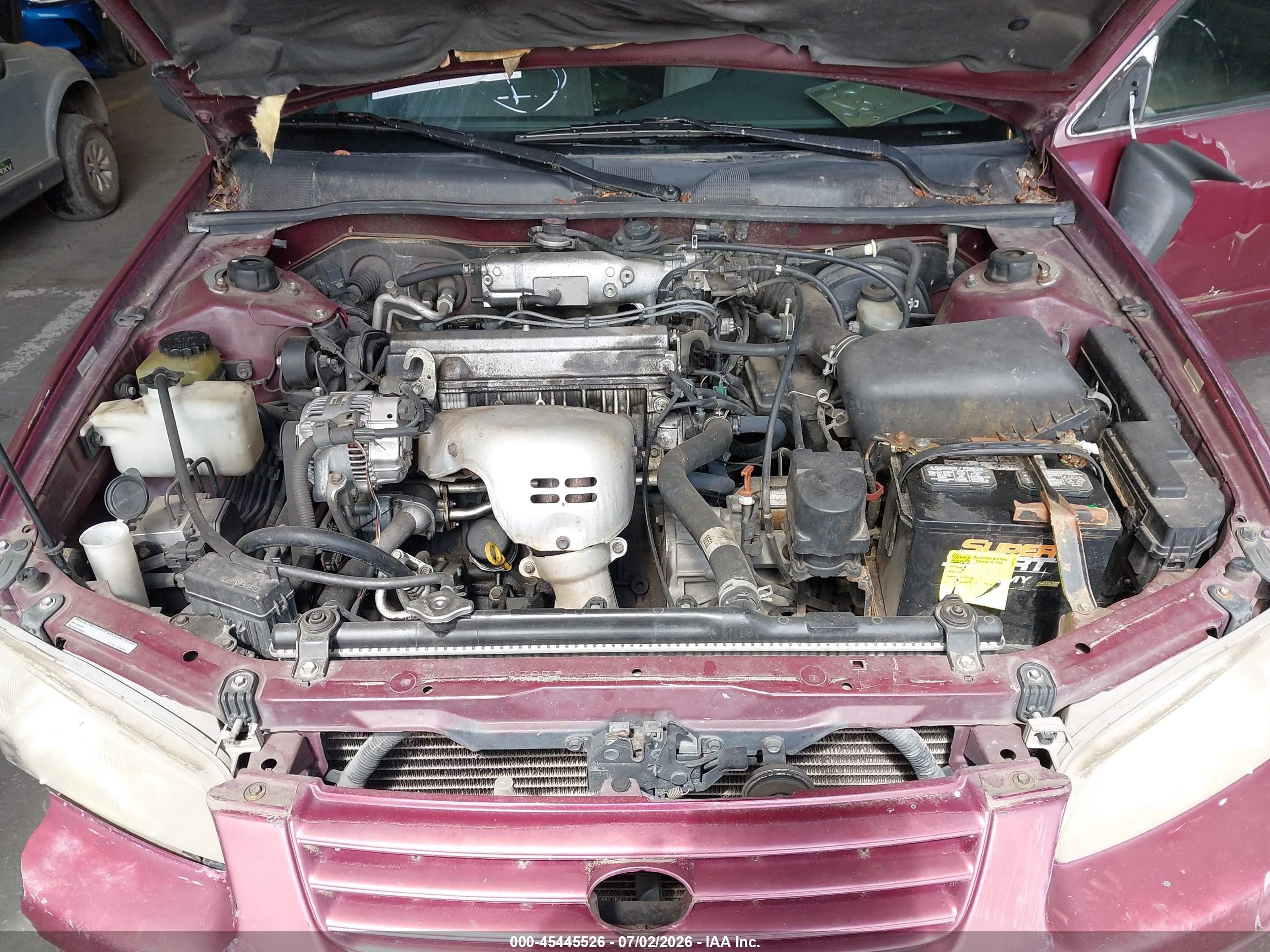 1998 Toyota Camry Le Red vin: JT2BG22K3W0123386