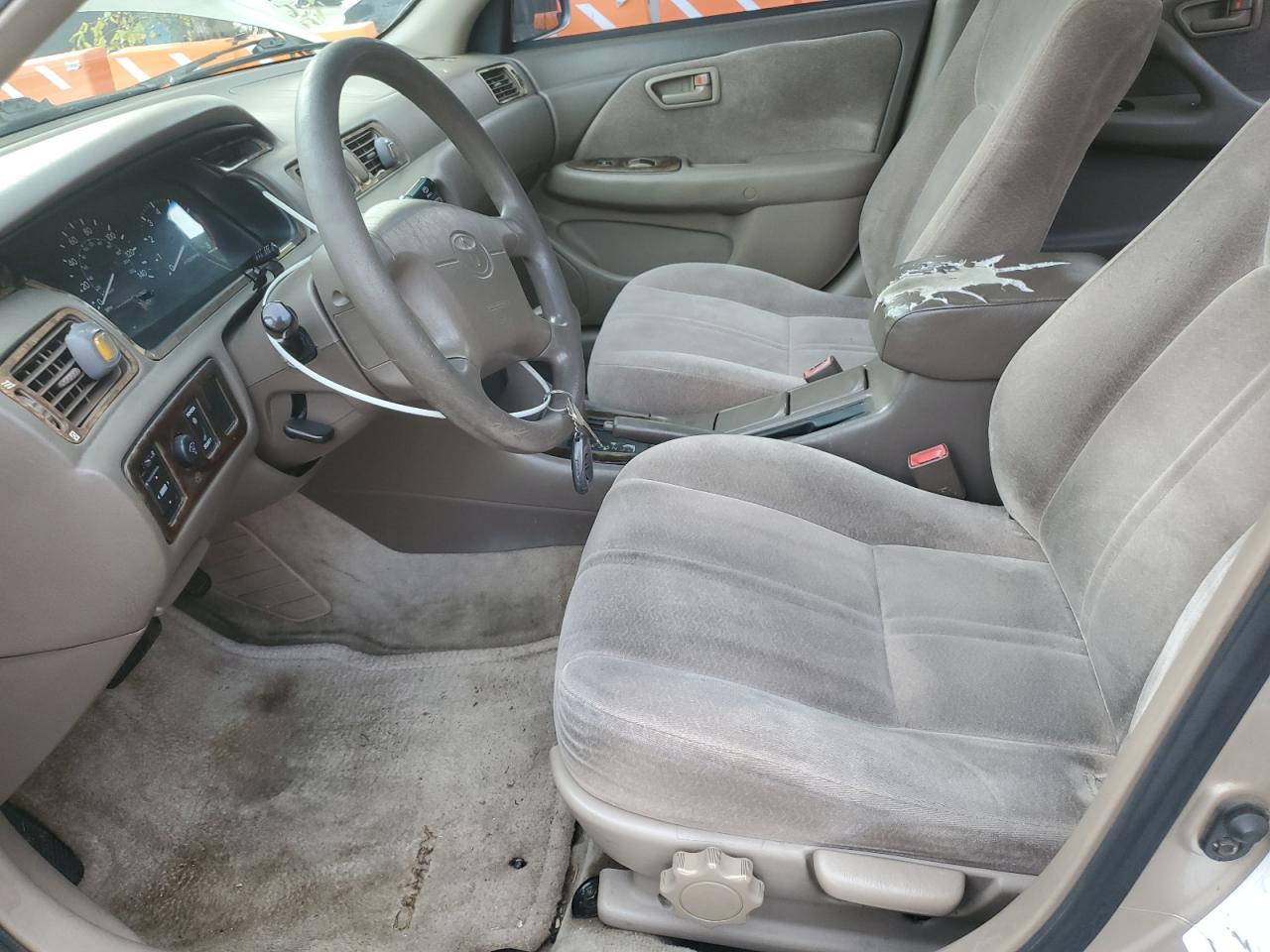 1998 Toyota Camry Ce Золотой vin: JT2BG22K3W0179263