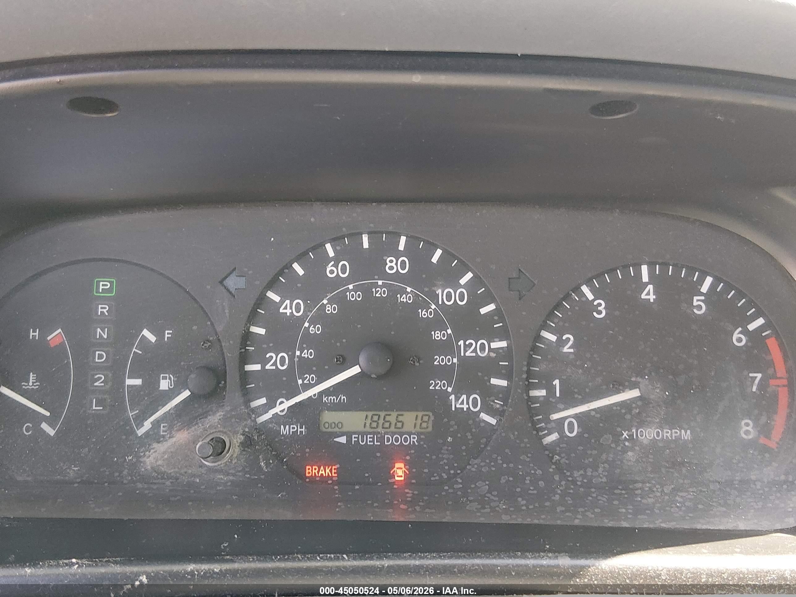 2000 Toyota Camry Le White vin: JT2BG22K3Y0470526