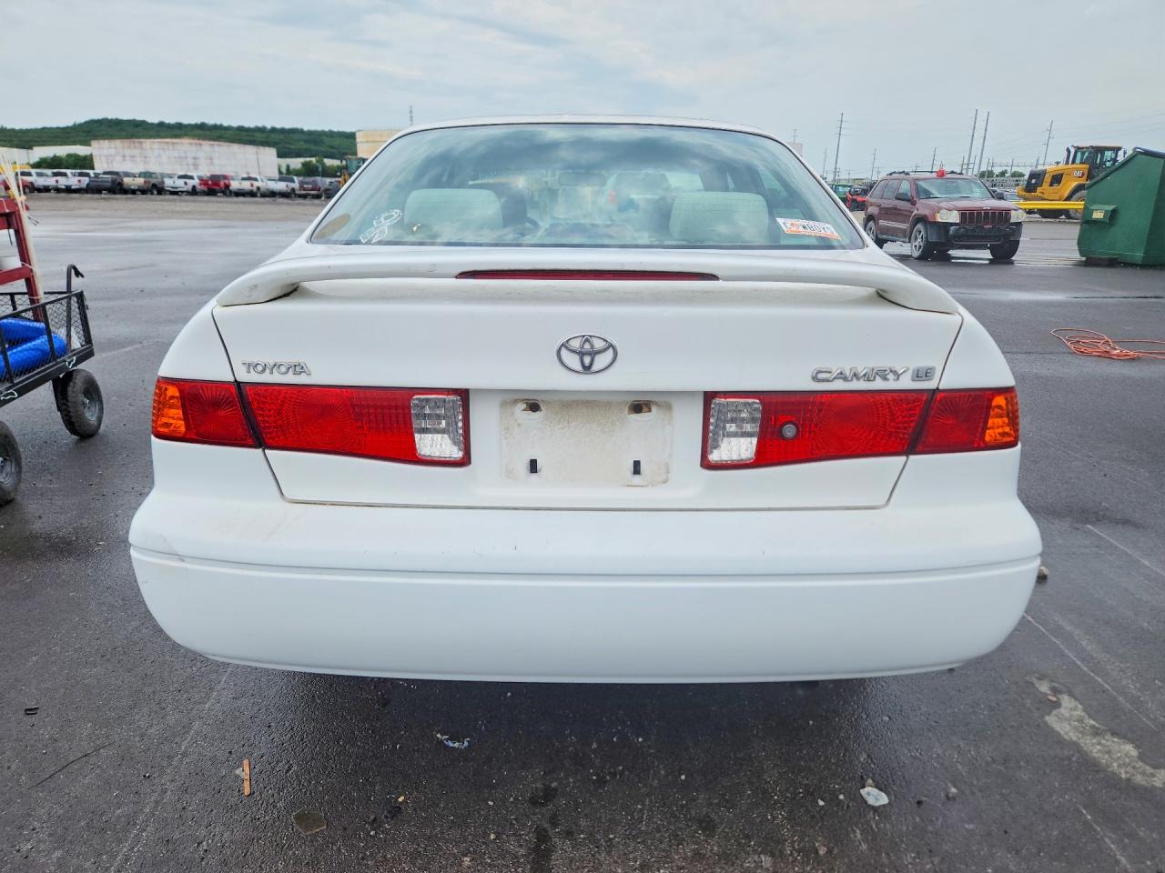 2000 Toyota Camry Le White vin: JT2BG22K3Y0498536