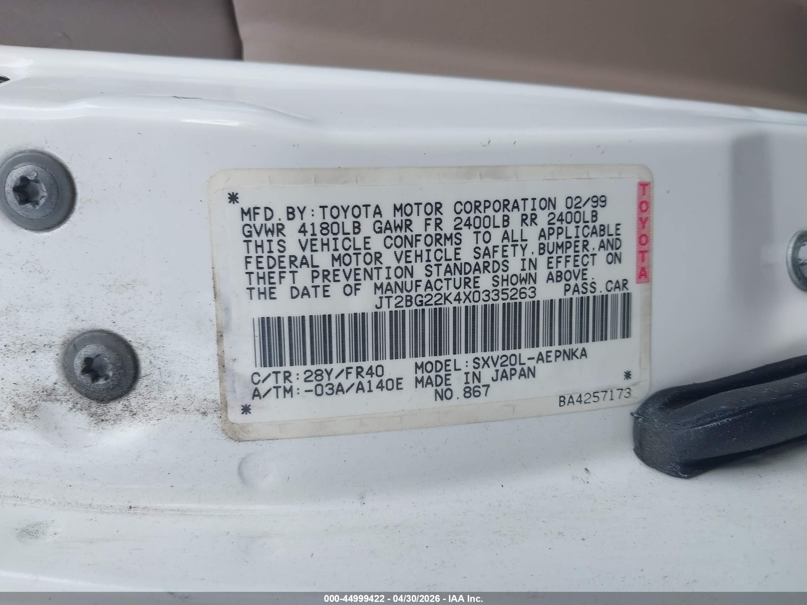 1999 Toyota Camry Le Белый vin: JT2BG22K4X0335263