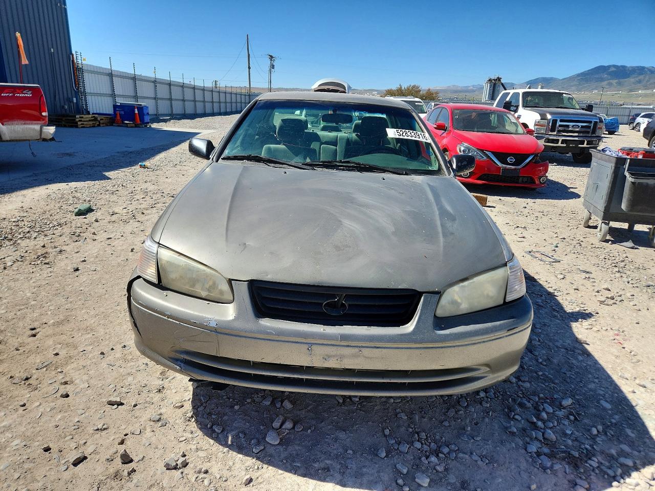 2000 Toyota Camry Le Gray vin: JT2BG22K4Y0406205