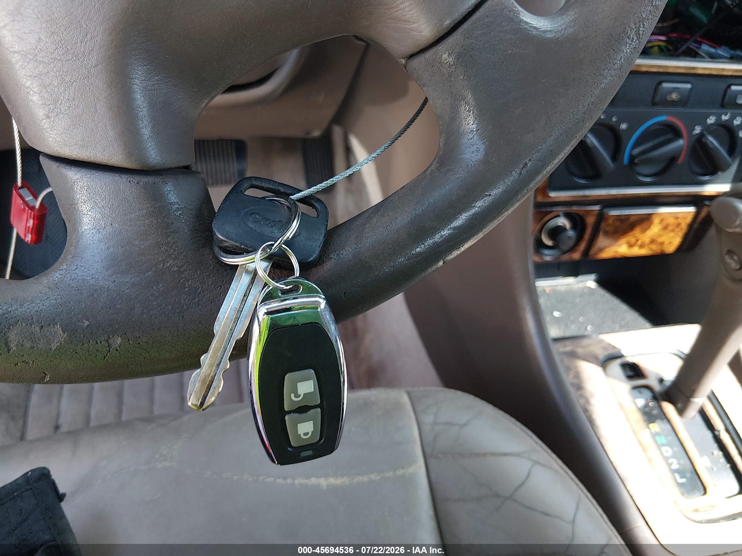 2000 Toyota Camry Le Black vin: JT2BG22K4Y0455520