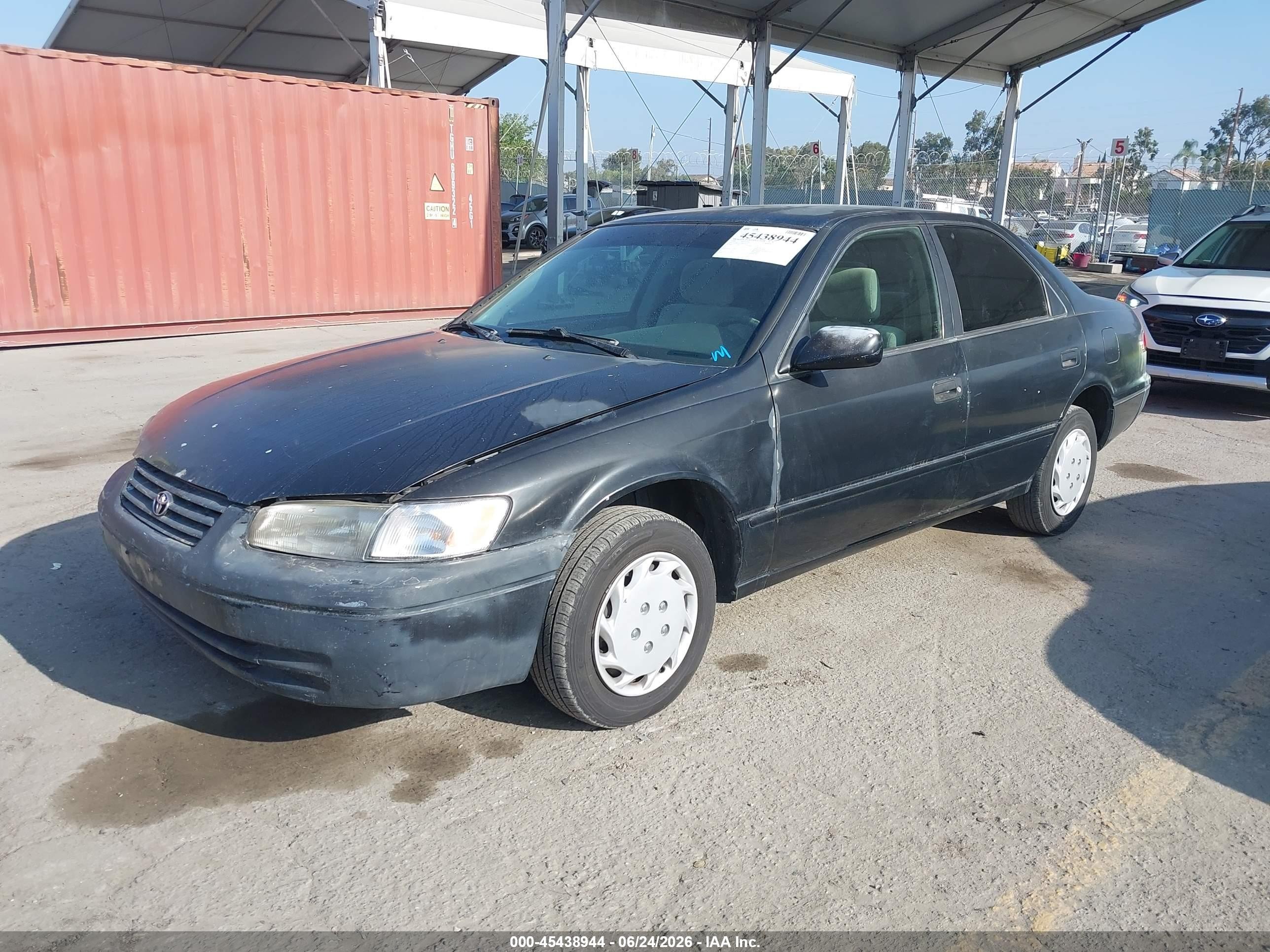 1999 Toyota Camry Le Black vin: JT2BG22K5X0312414