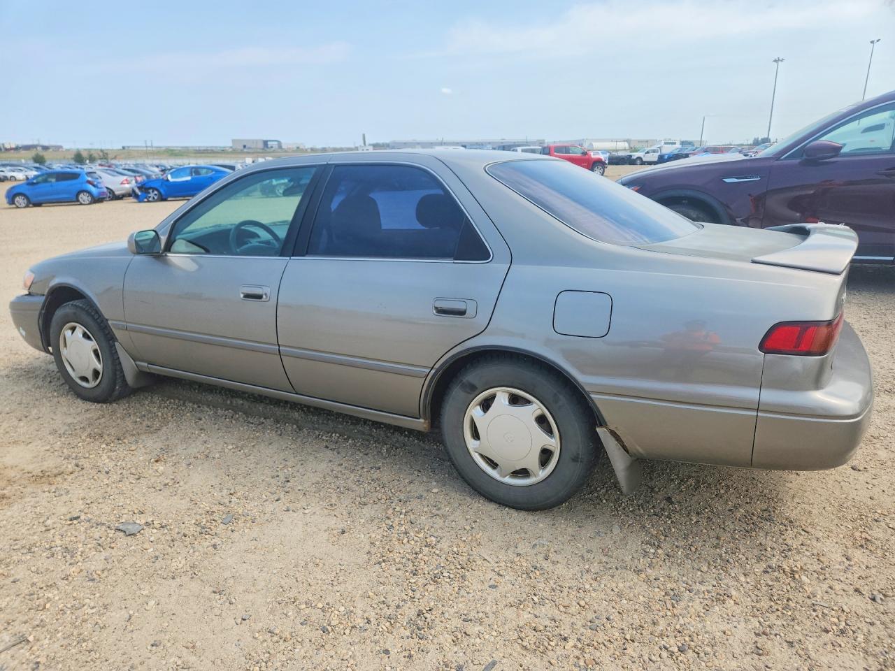 1999 Toyota Camry Ce Beige vin: JT2BG22K7X0348590
