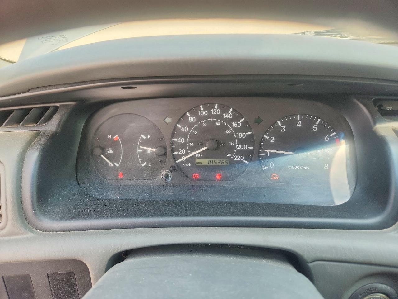 1999 Toyota Camry Ce Beige vin: JT2BG22K7X0348590