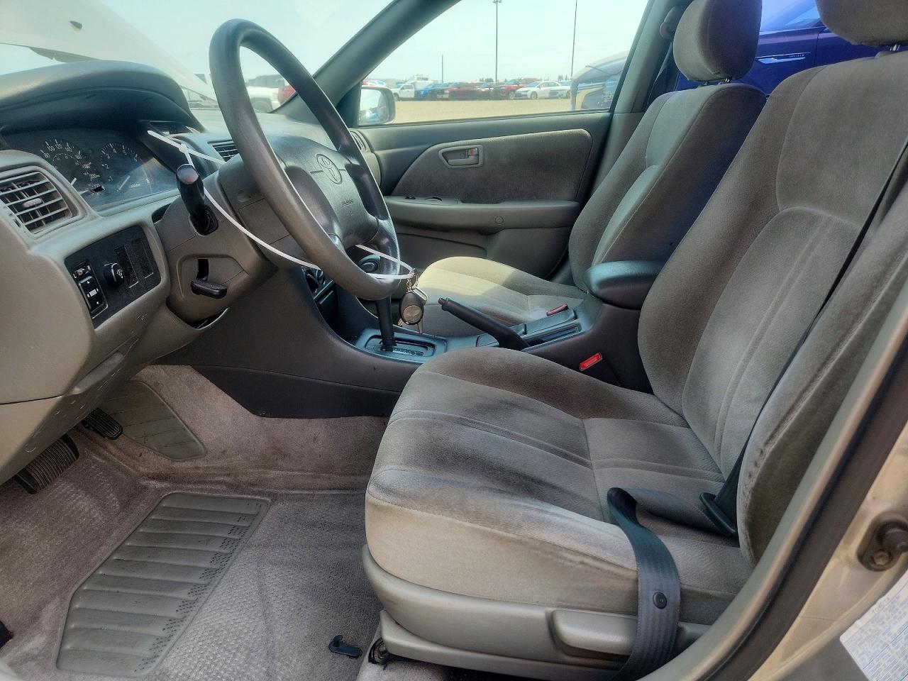 1999 Toyota Camry Ce Beige vin: JT2BG22K7X0348590
