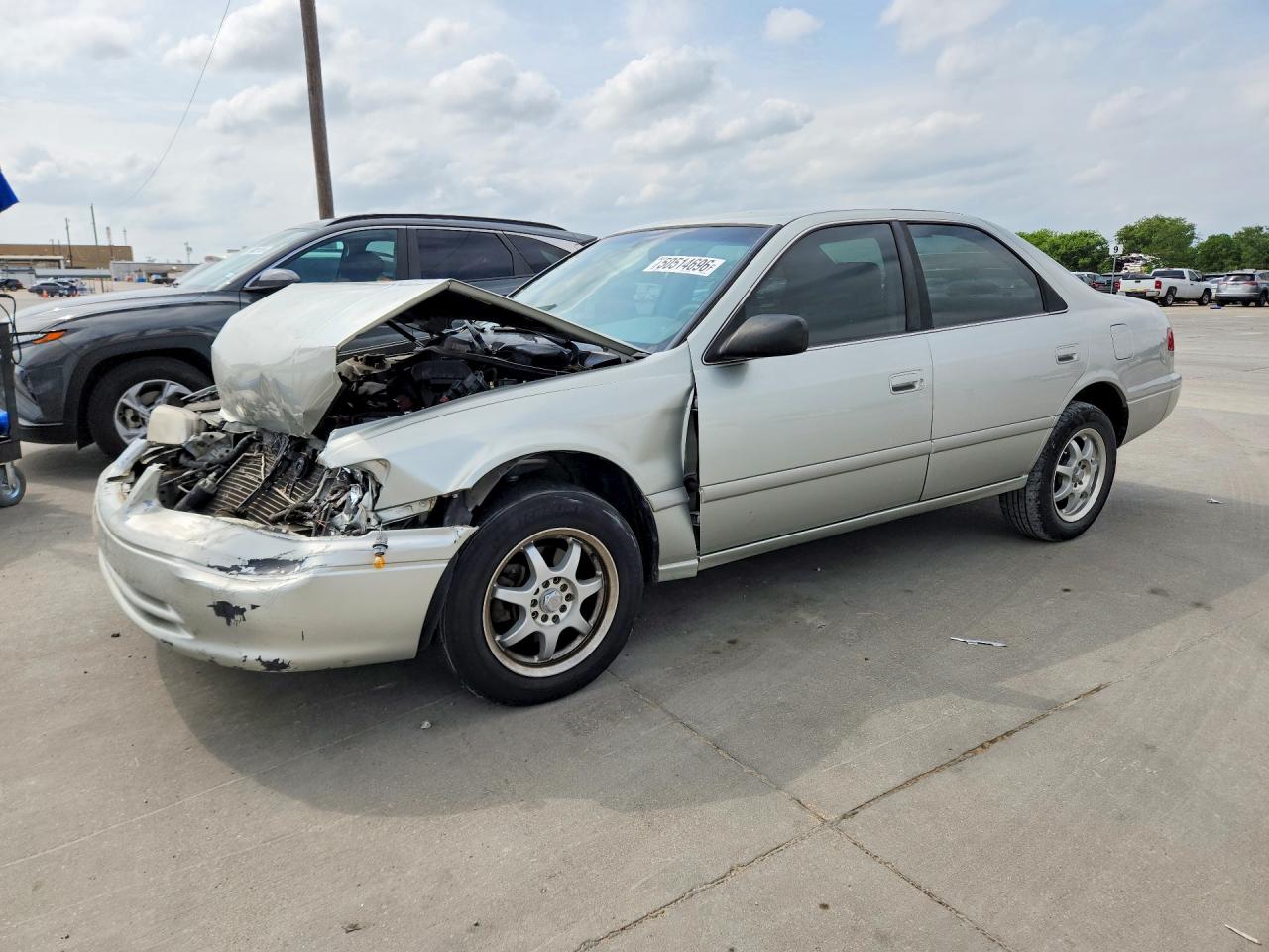 2000 Toyota Camry Le Silver vin: JT2BG22K7Y0431941