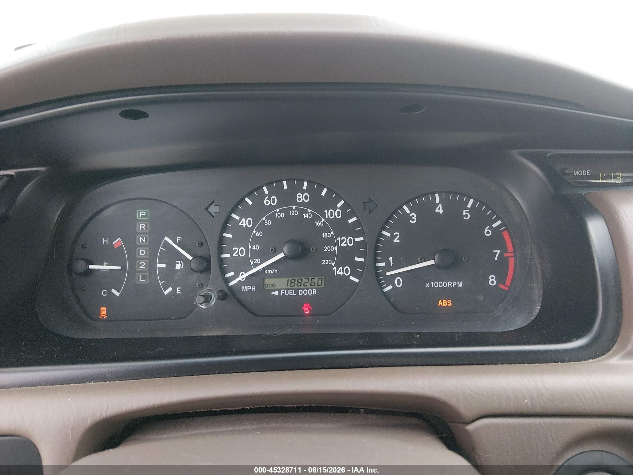 2000 Toyota Camry Le White vin: JT2BG22K7Y0452241