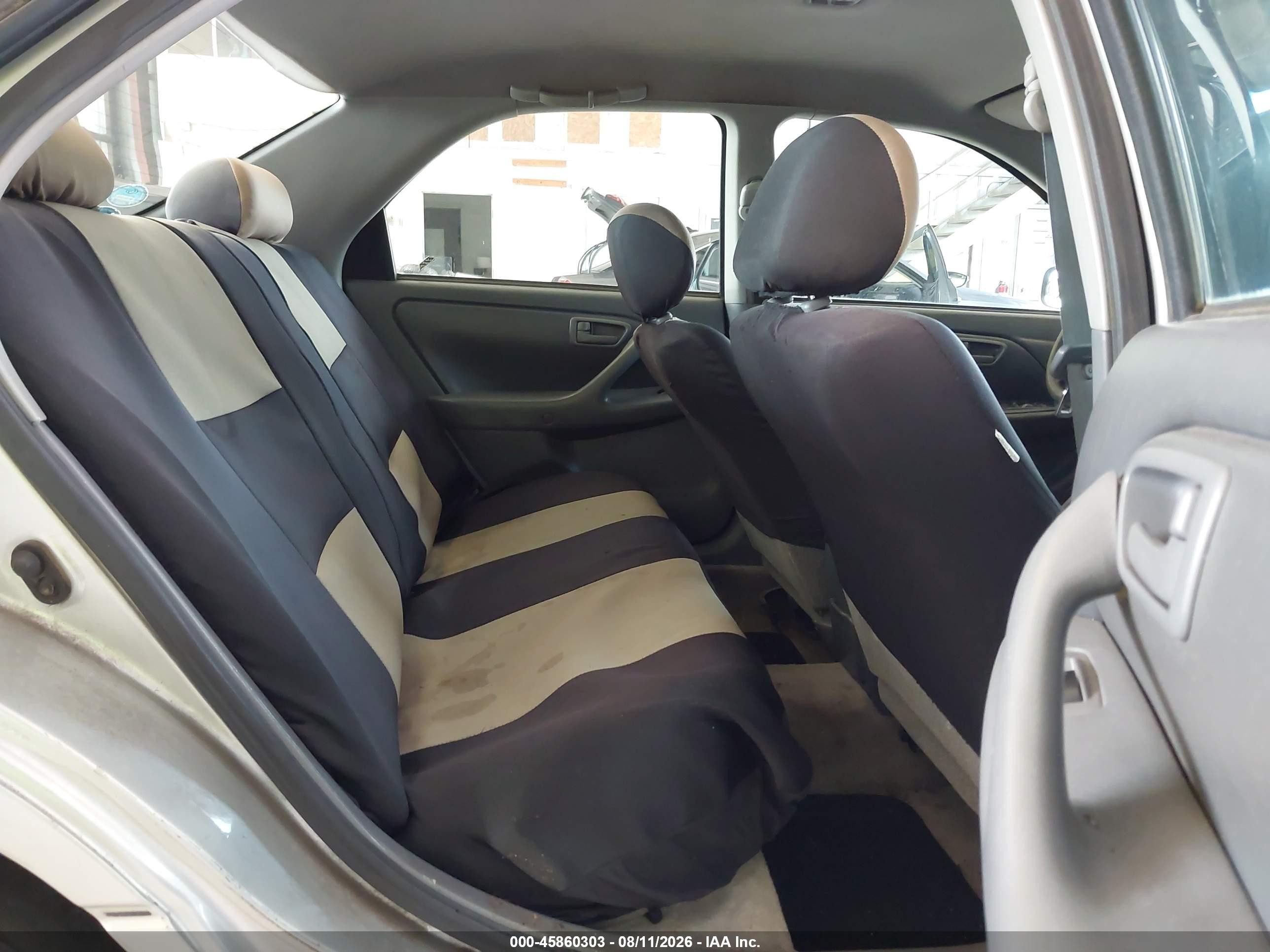 2000 Toyota Camry Le Silver vin: JT2BG22K7Y0492500