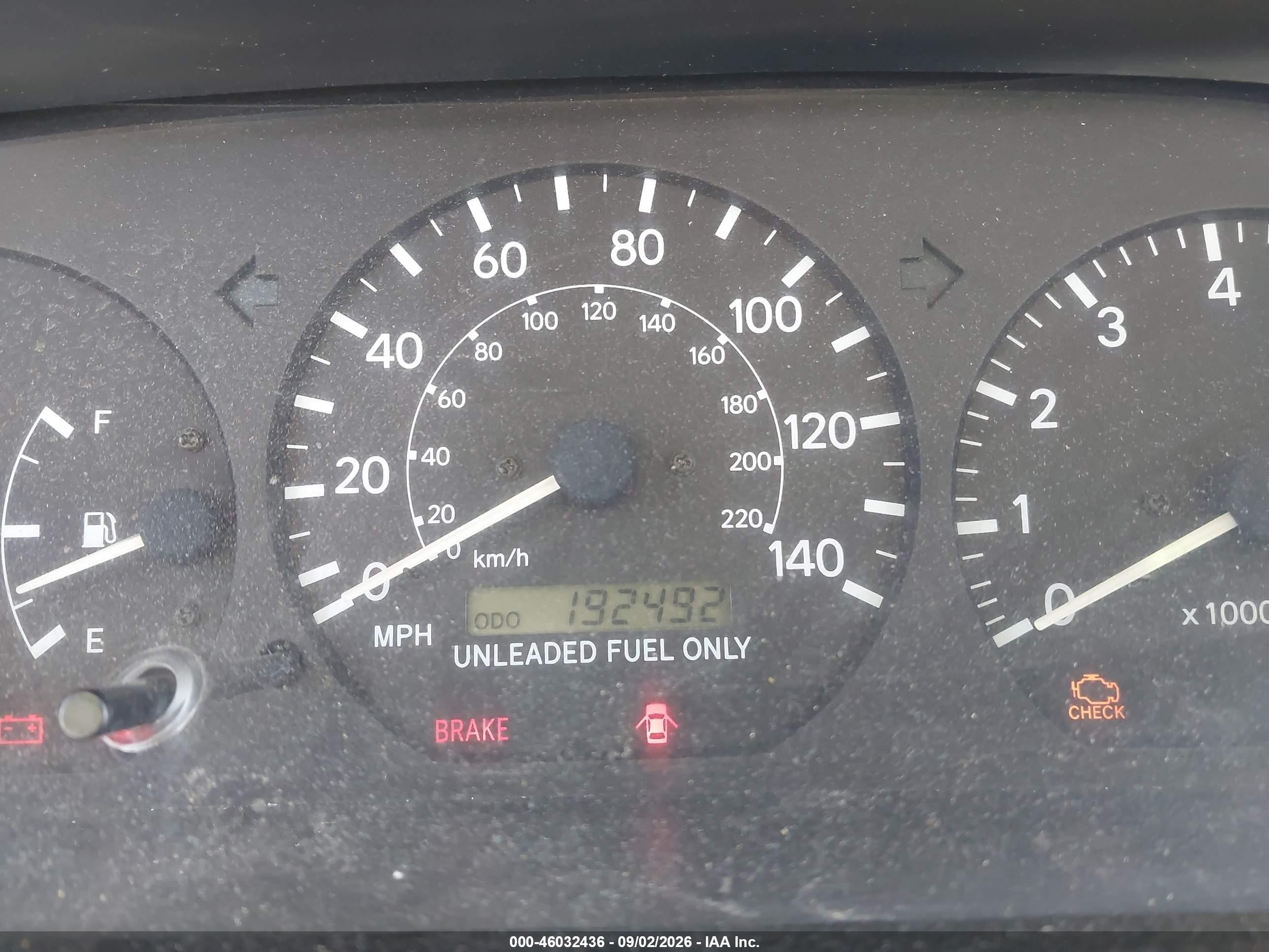 2000 Toyota Camry Le Champagne vin: JT2BG22K7Y0499463