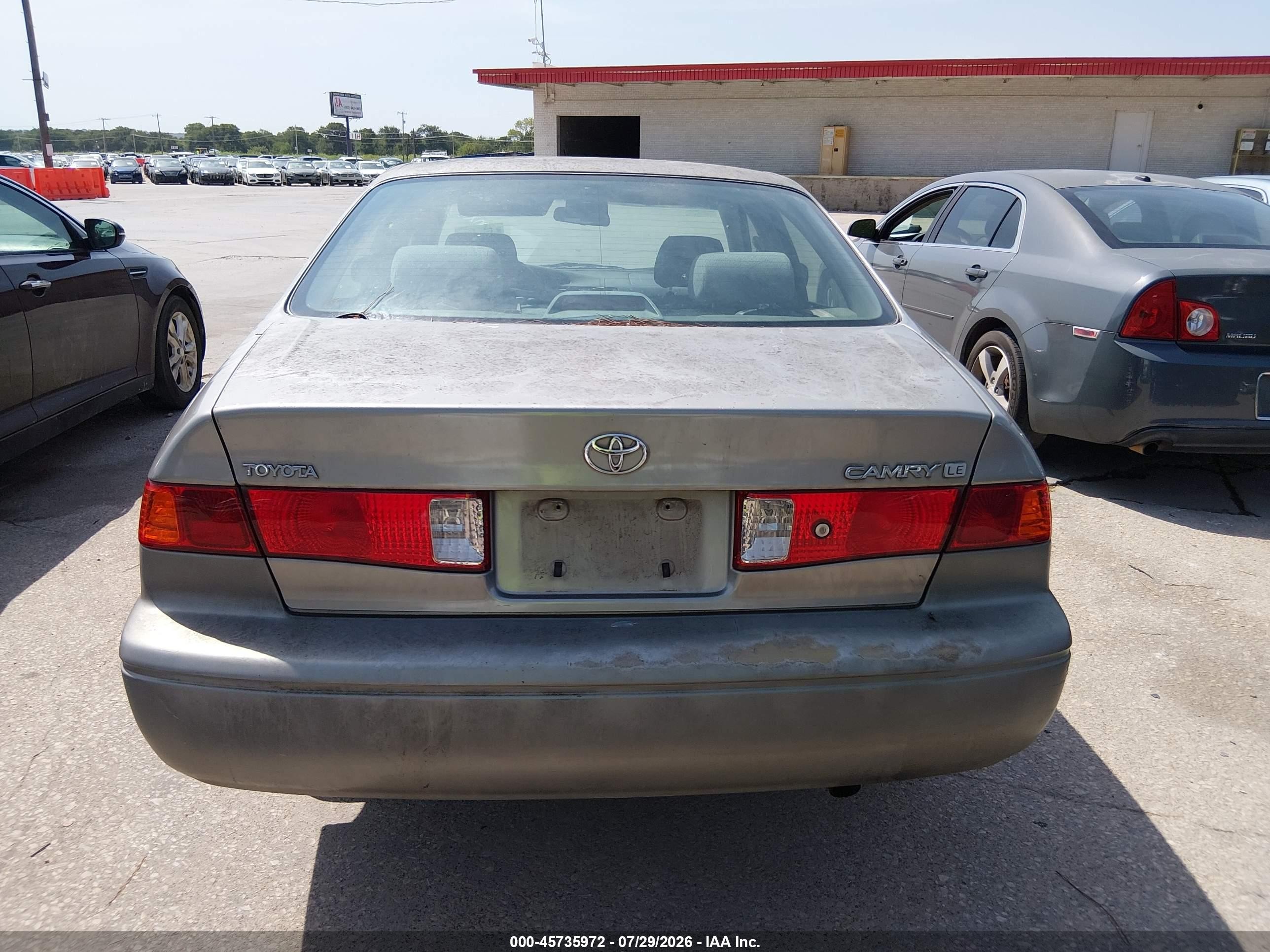 2000 Toyota Camry Le Brown vin: JT2BG22K7Y0524796