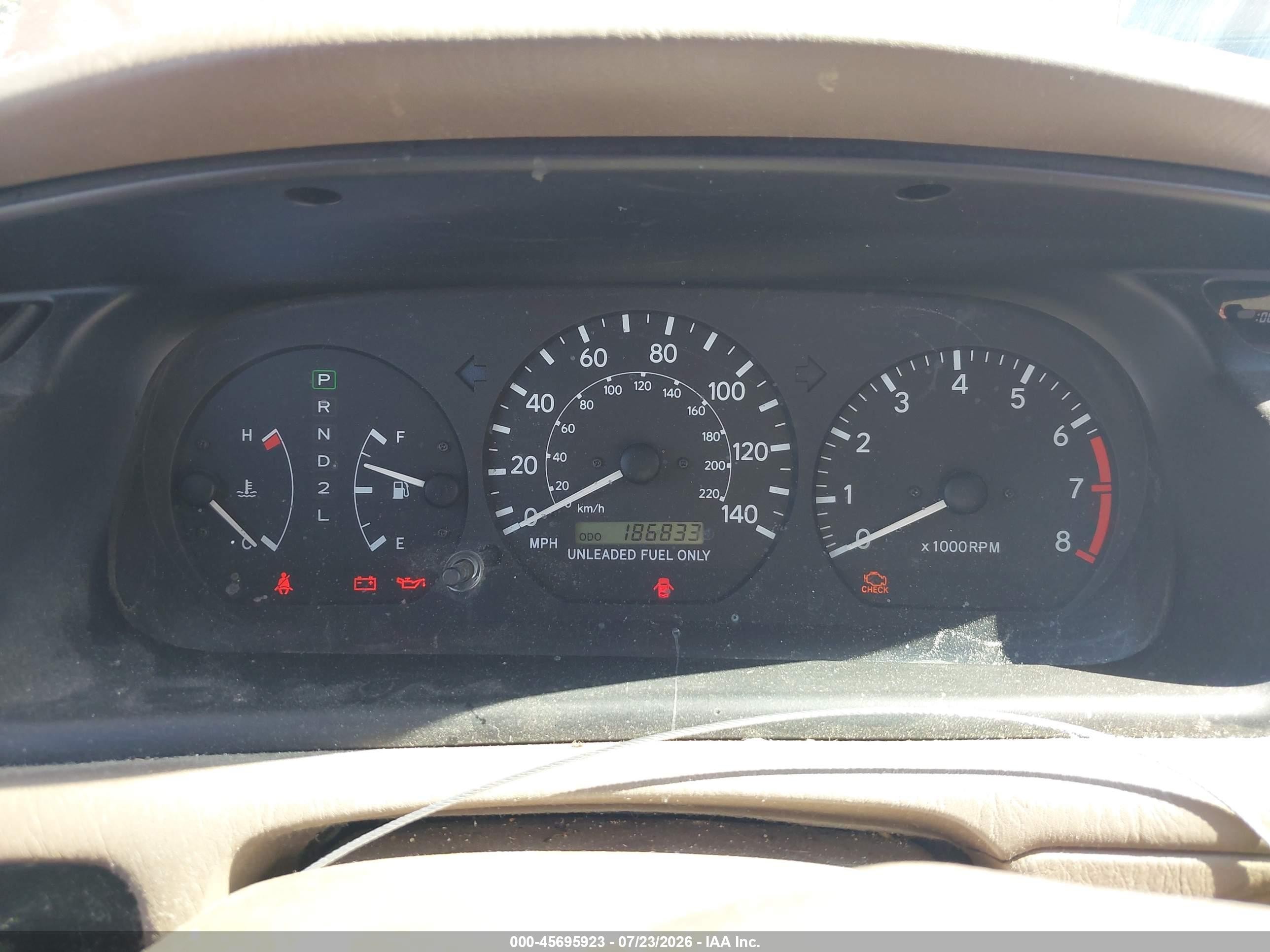 1997 Toyota Camry Le Красный vin: JT2BG22K8V0099519