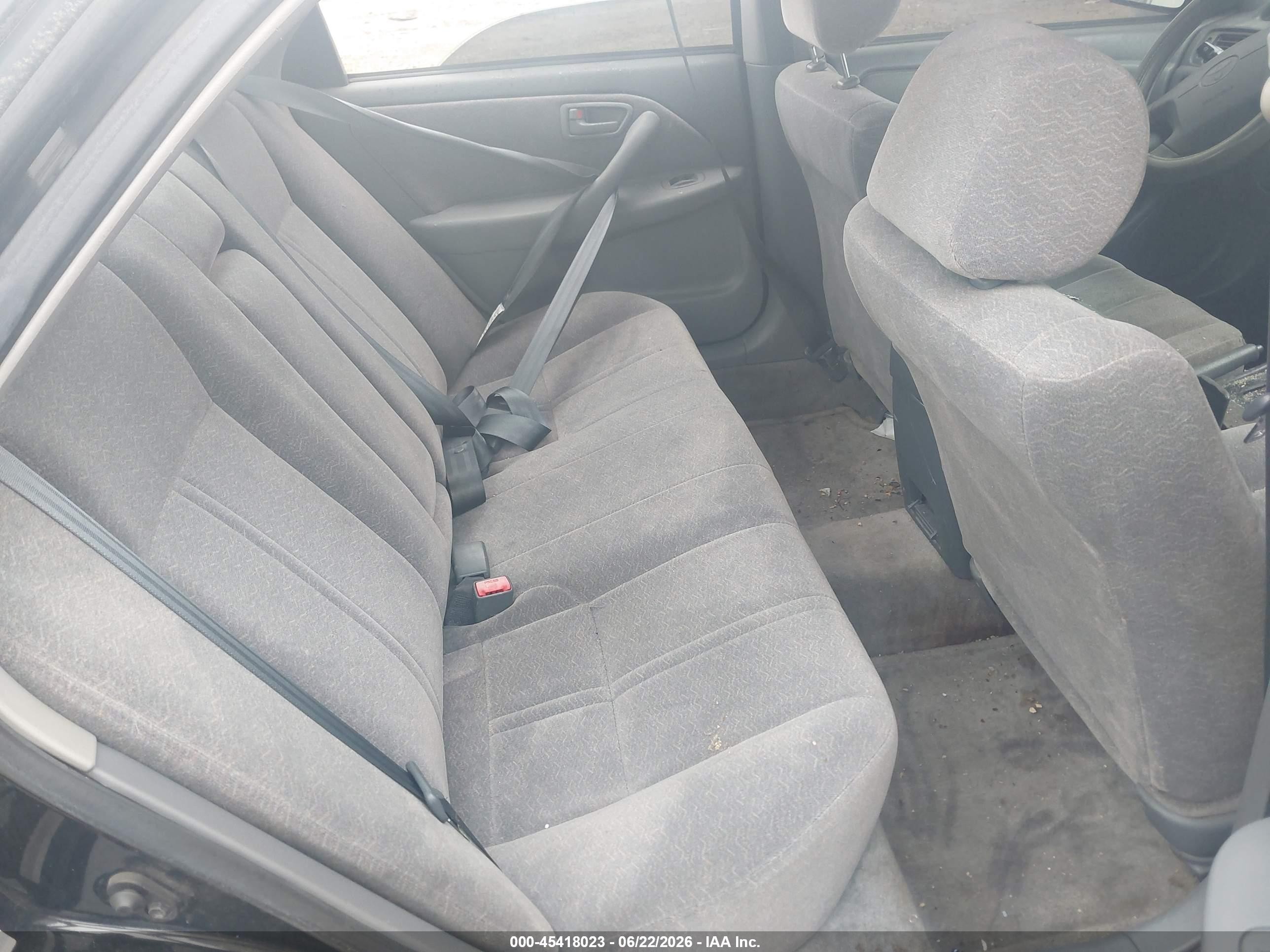 1999 Toyota Camry Le Black vin: JT2BG22K8X0374471