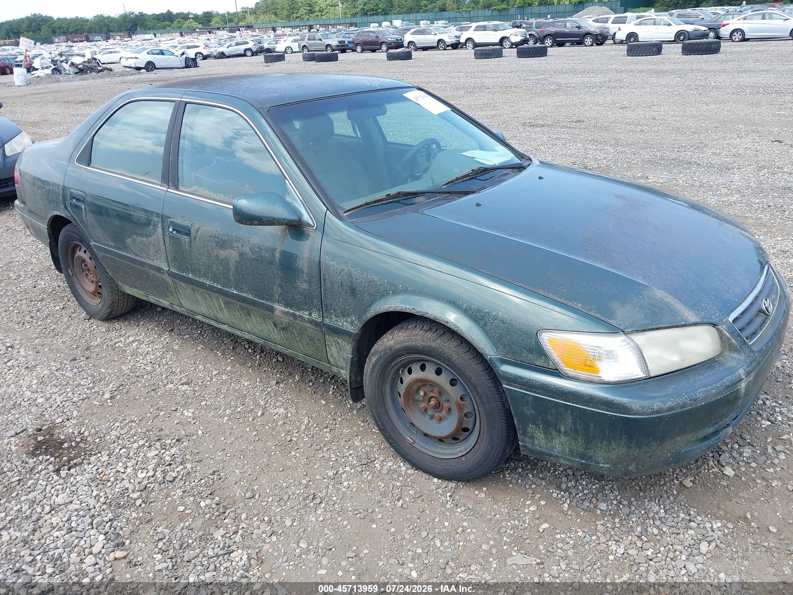 2000 Toyota Camry Le Зеленый vin: JT2BG22K8Y0383009