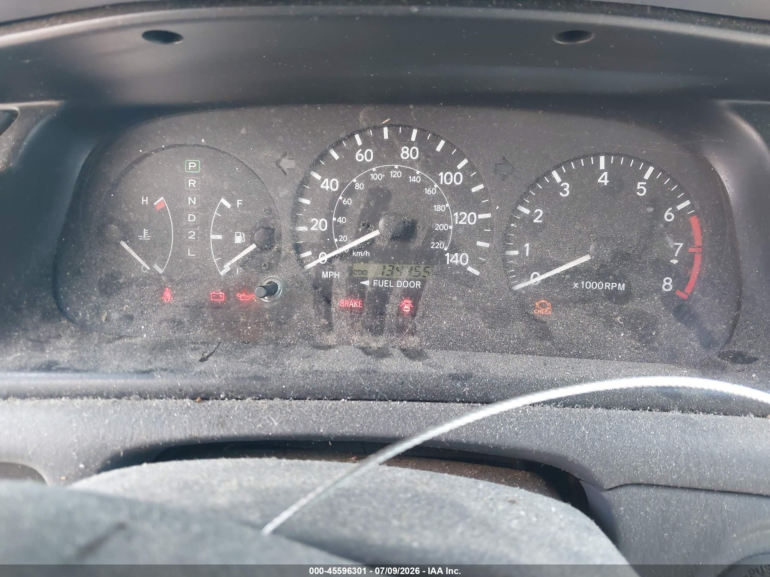 2000 Toyota Camry Le Gray vin: JT2BG22K8Y0458162