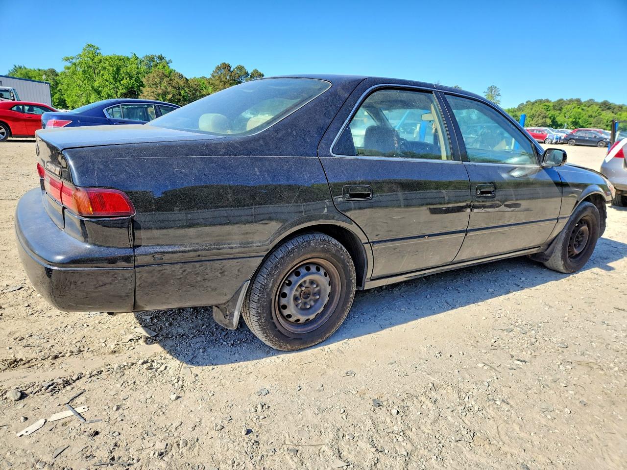1998 Toyota Camry Le Black vin: JT2BG22K9W0191563