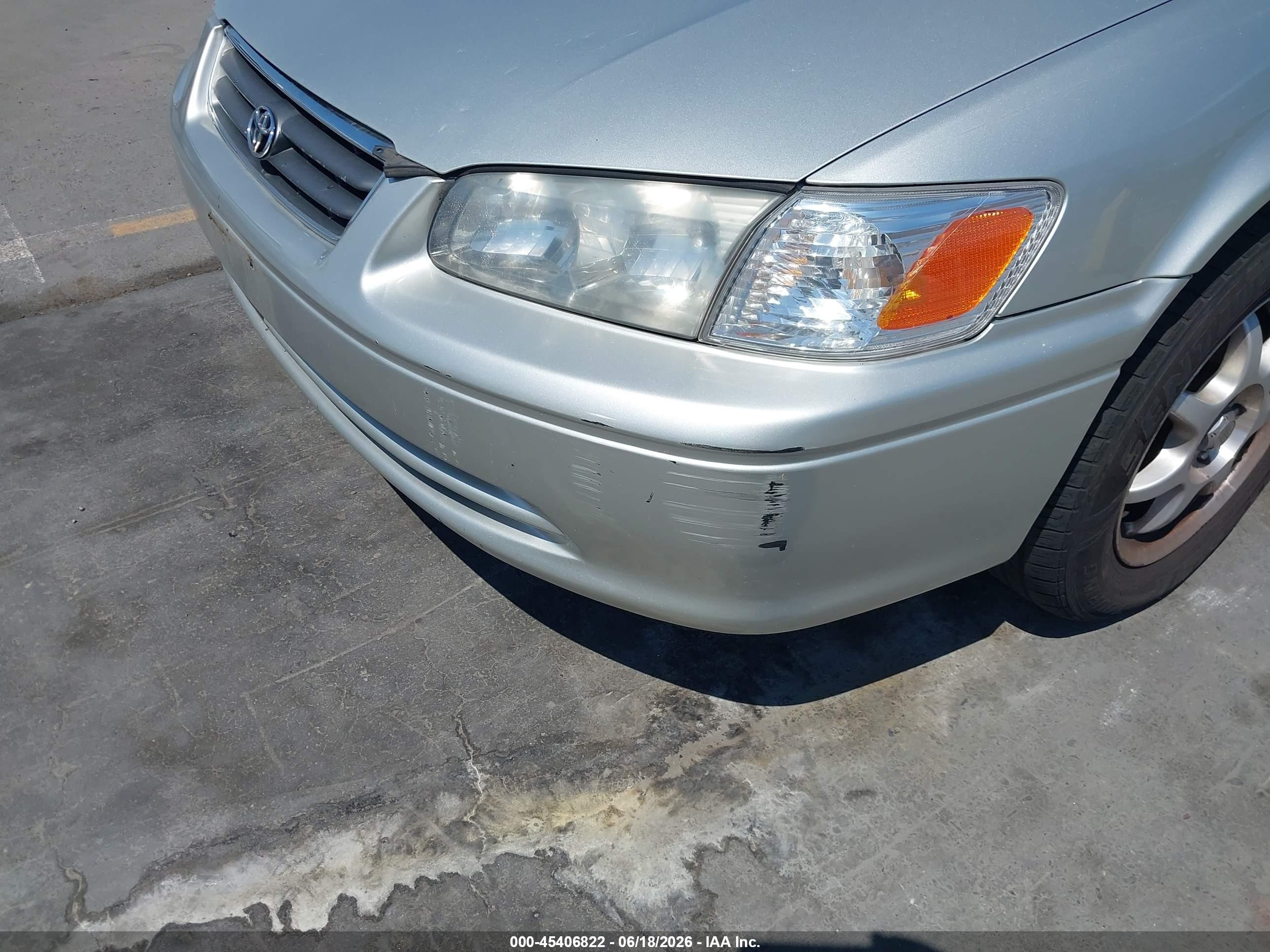 2001 Toyota Camry Le Silver vin: JT2BG22KX10550279