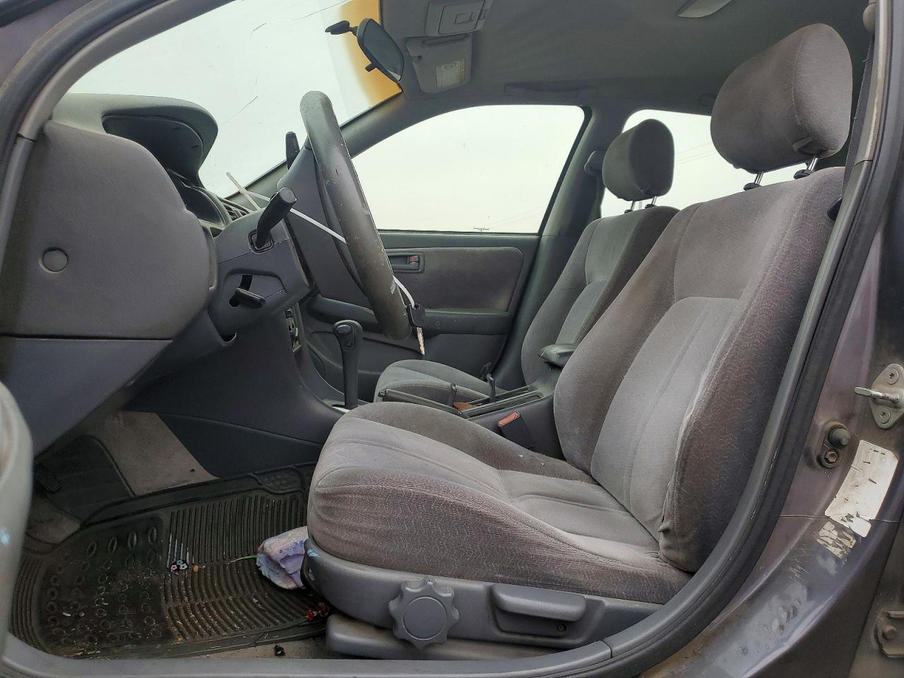 1998 Toyota Camry Le Gray vin: JT2BG22KXW0241810