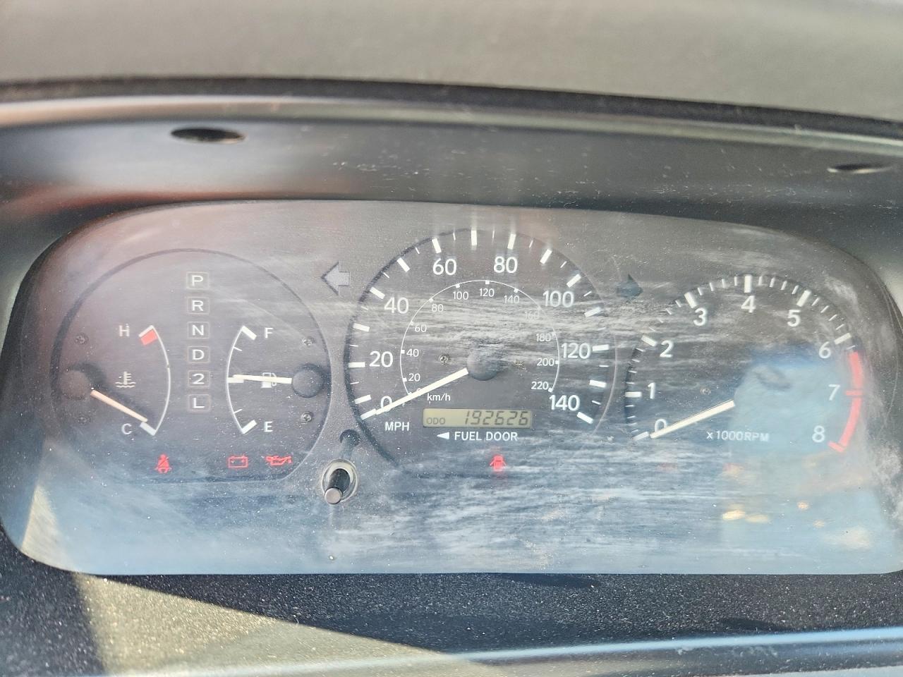 2000 Toyota Camry Le Gray vin: JT2BG22KXY0489610