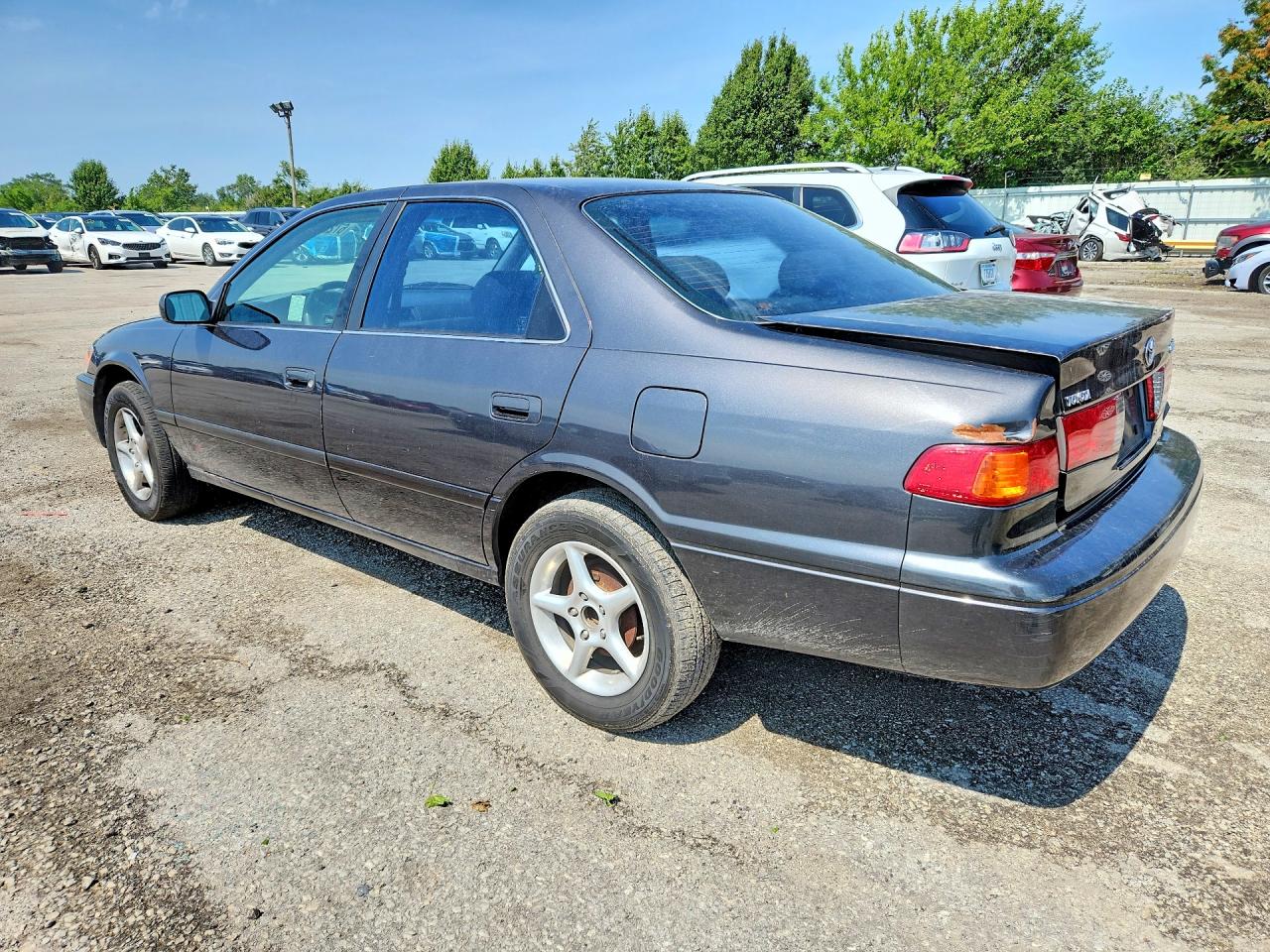 2000 Toyota Camry Le Gray vin: JT2BG22KXY0489610