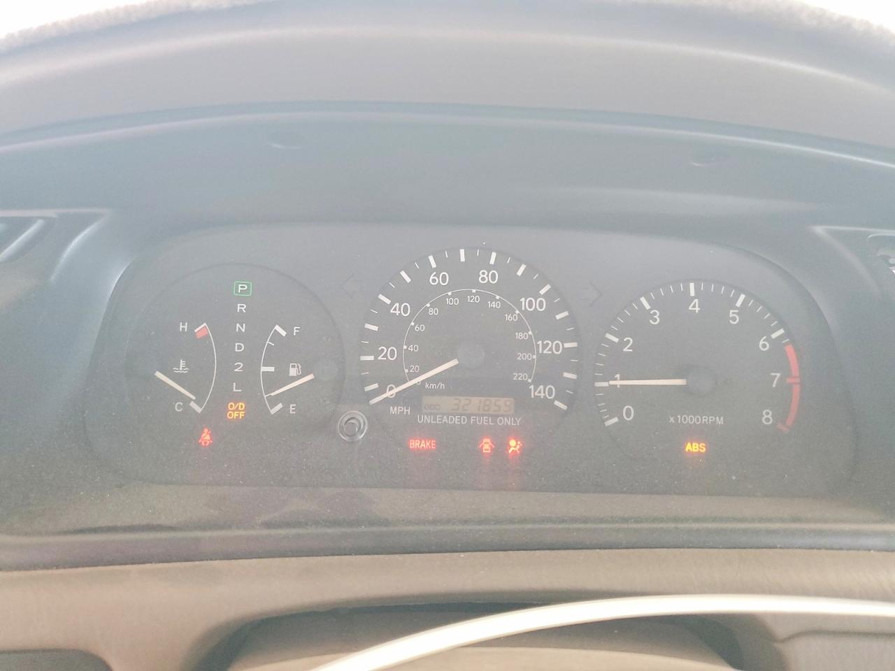 1999 Toyota Camry Le Белый vin: JT2BG28K0X0366209
