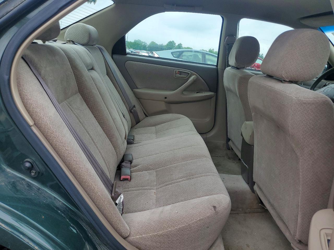 2000 Toyota Camry Le Green vin: JT2BG28K3Y0482408