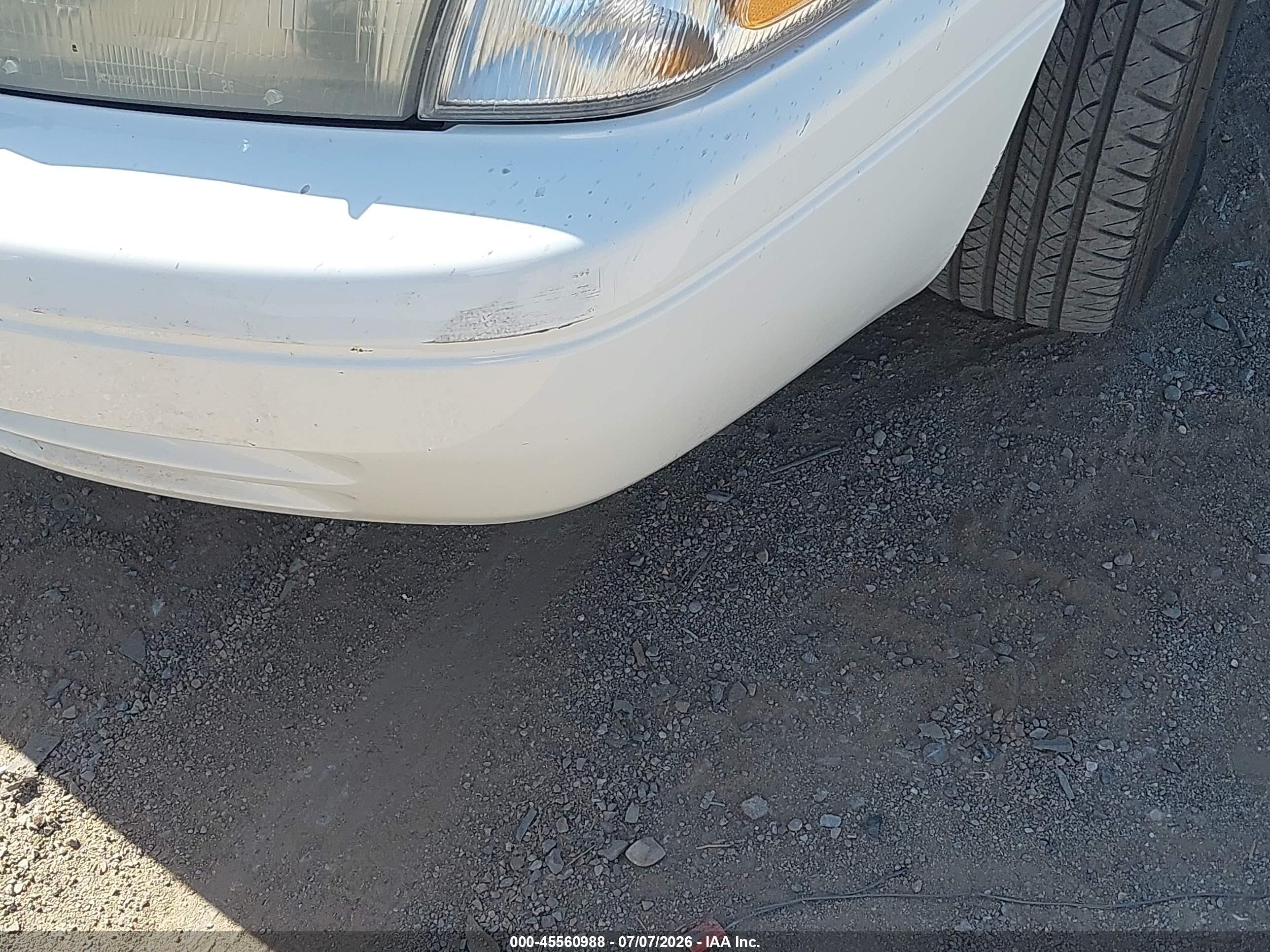 1999 Toyota Camry Le White vin: JT2BG28K4X0288906