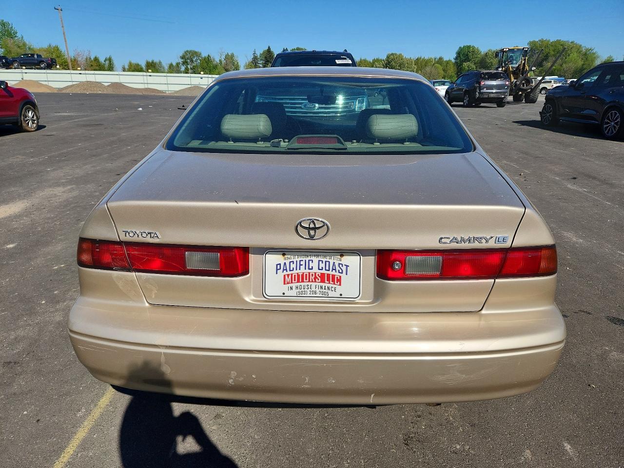 1998 Toyota Camry Желто-коричневый vin: JT2BG28K8W0250156