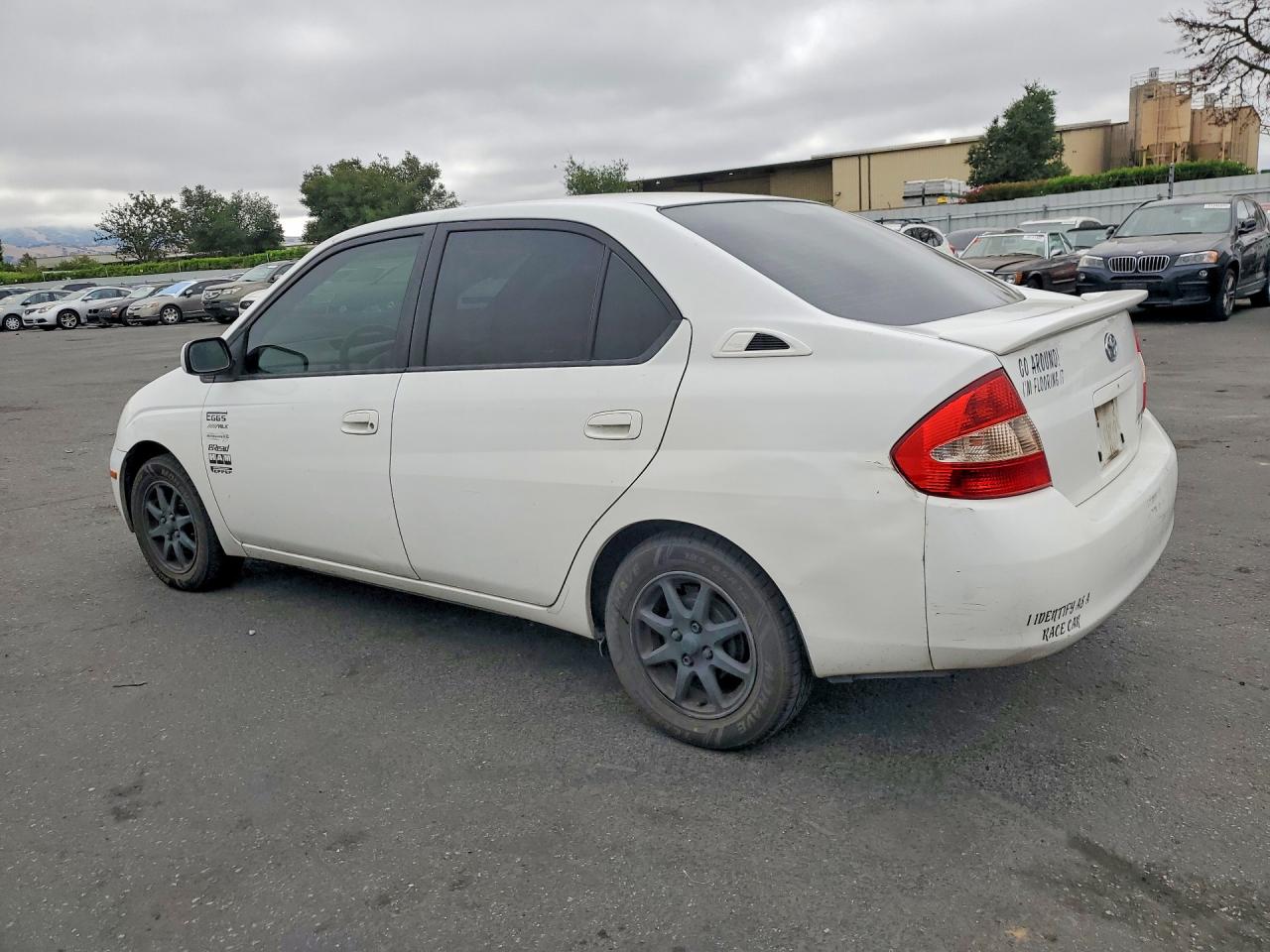 2002 Toyota Prius Base White vin: JT2BK12U020059683