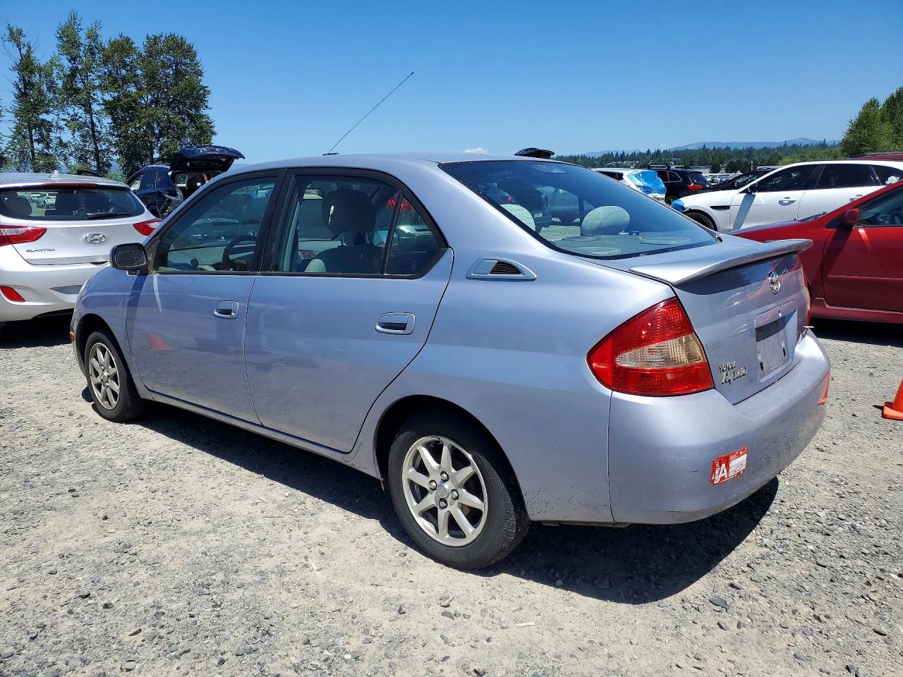 2002 Toyota Prius Base Silver vin: JT2BK12U120069087