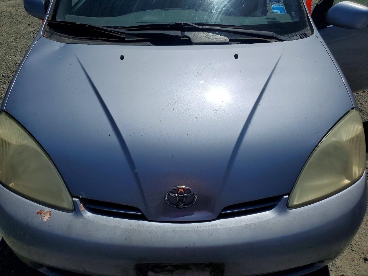 2002 Toyota Prius Base Silver vin: JT2BK12U120069087
