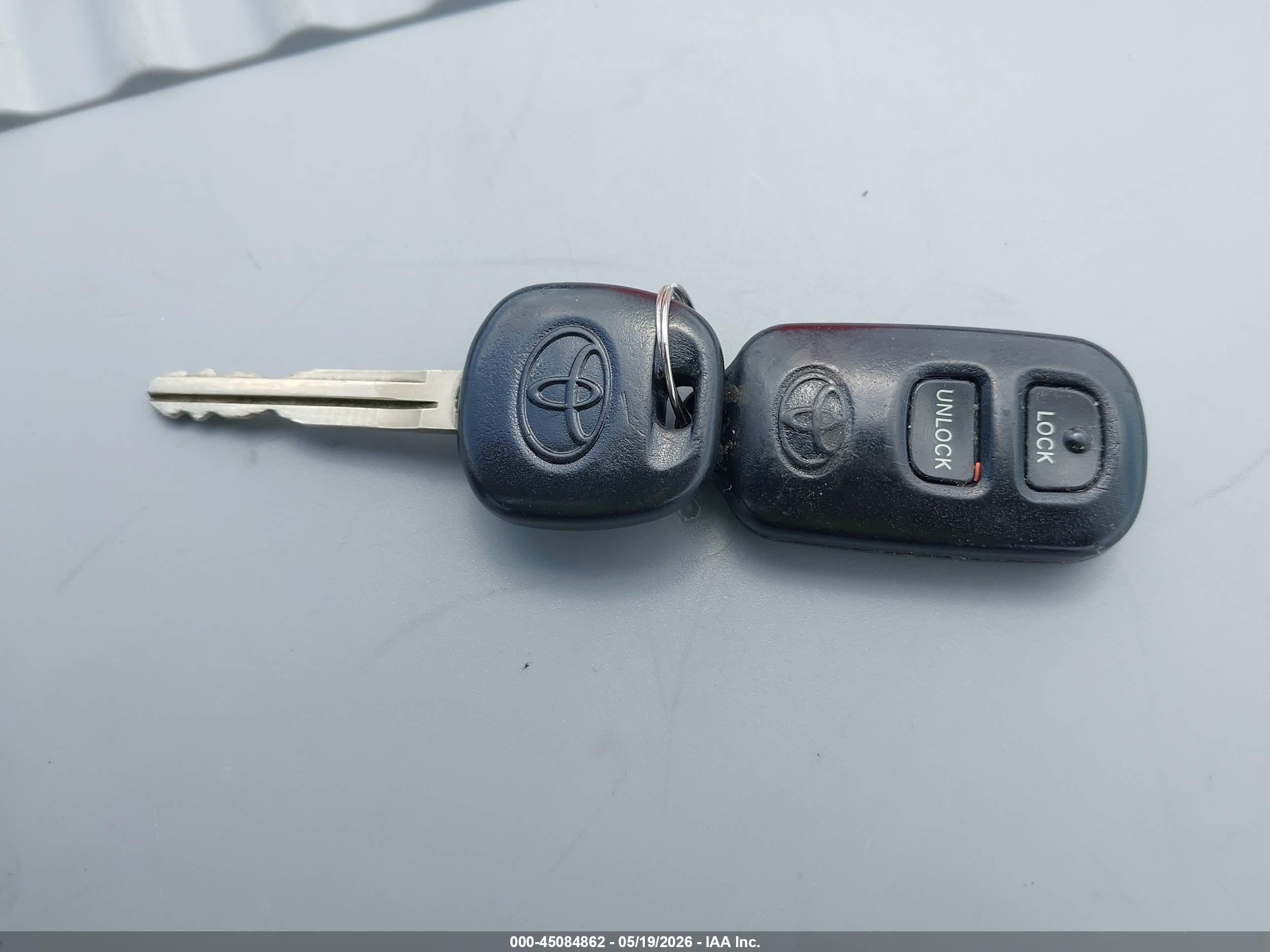 2002 Toyota Prius   Blue vin: JT2BK12U220045753