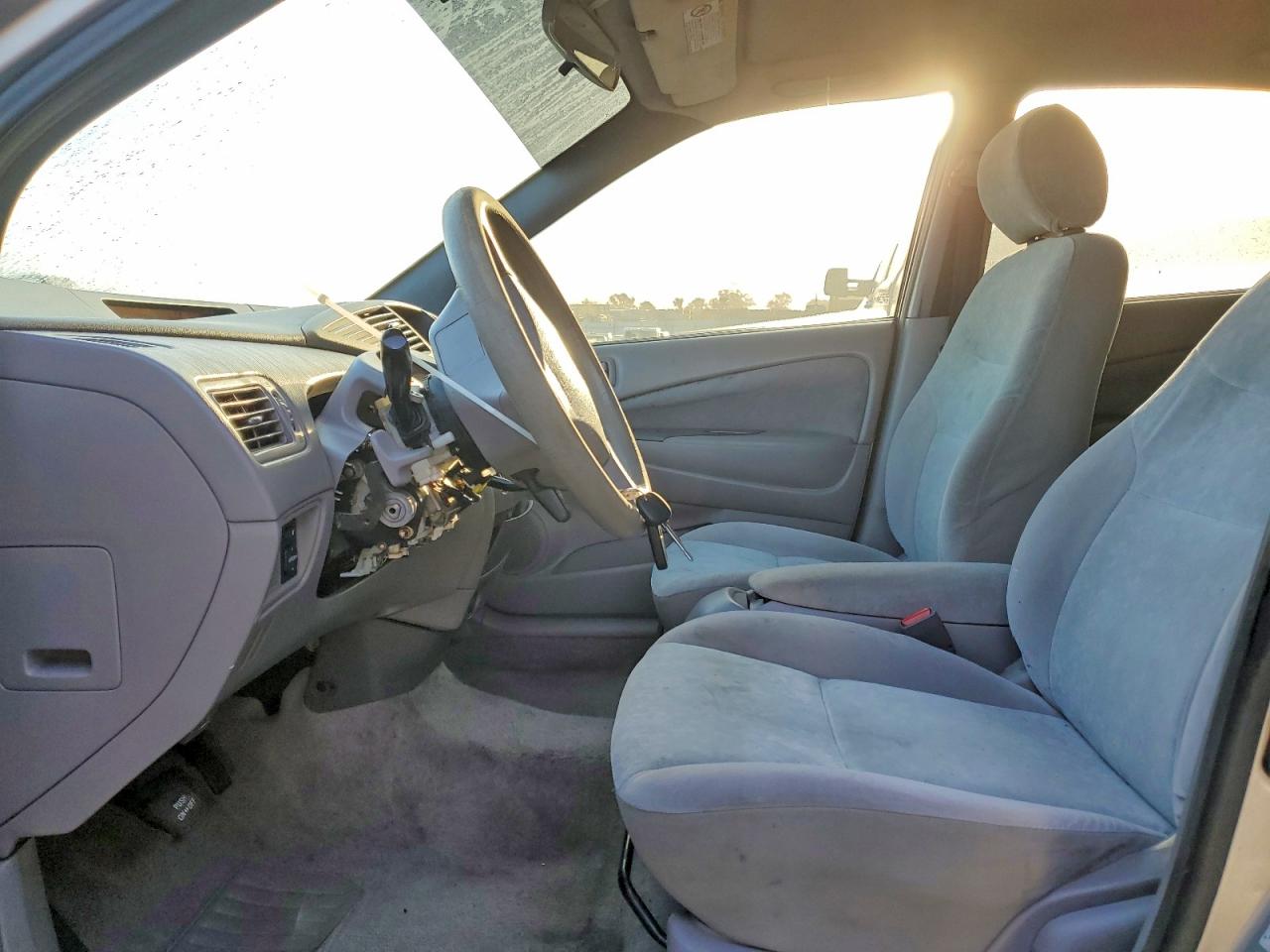 2001 Toyota Prius Base Silver vin: JT2BK12U310029057