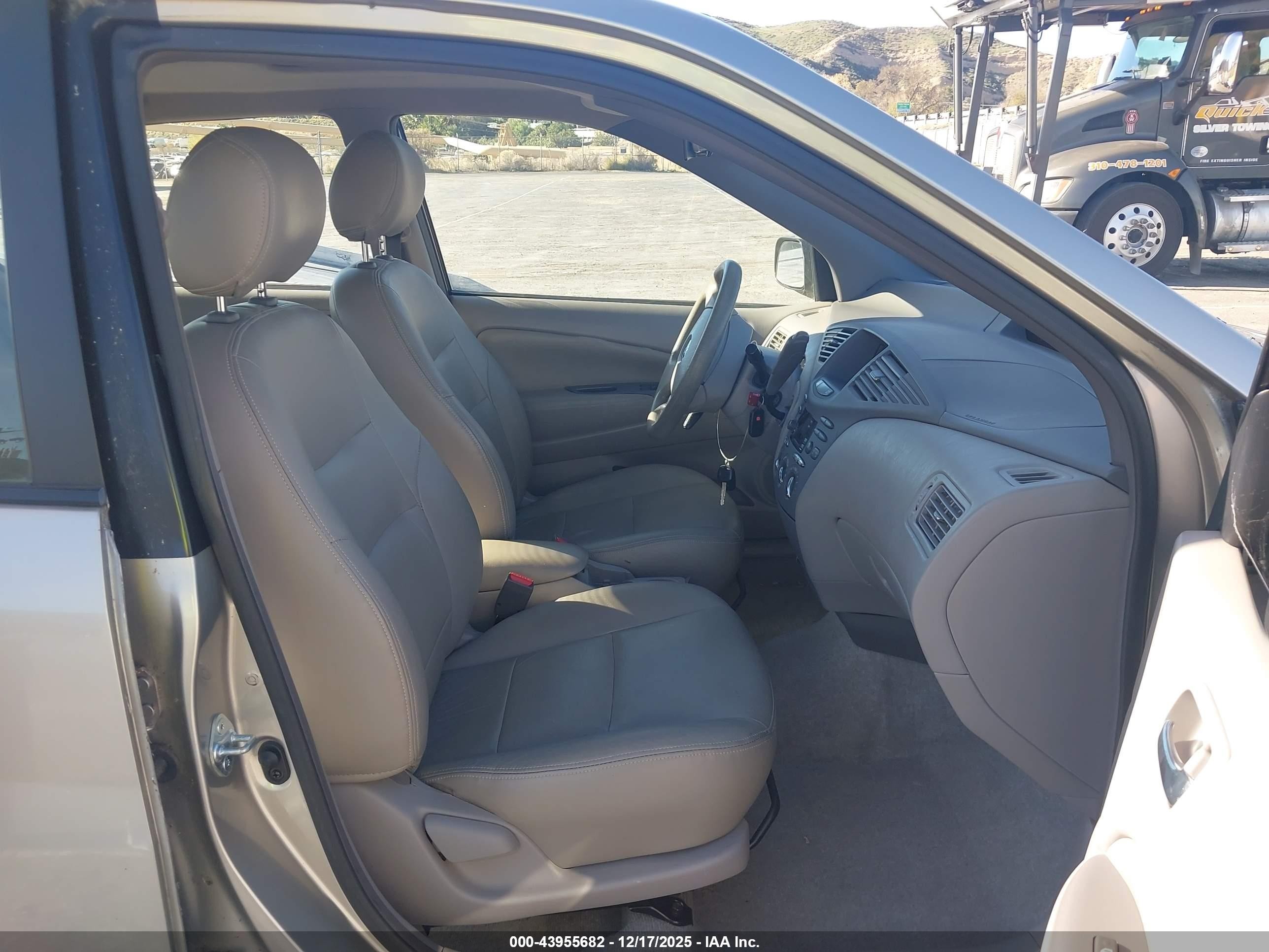 2002 Toyota Prius   Silver vin: JT2BK12U420048878