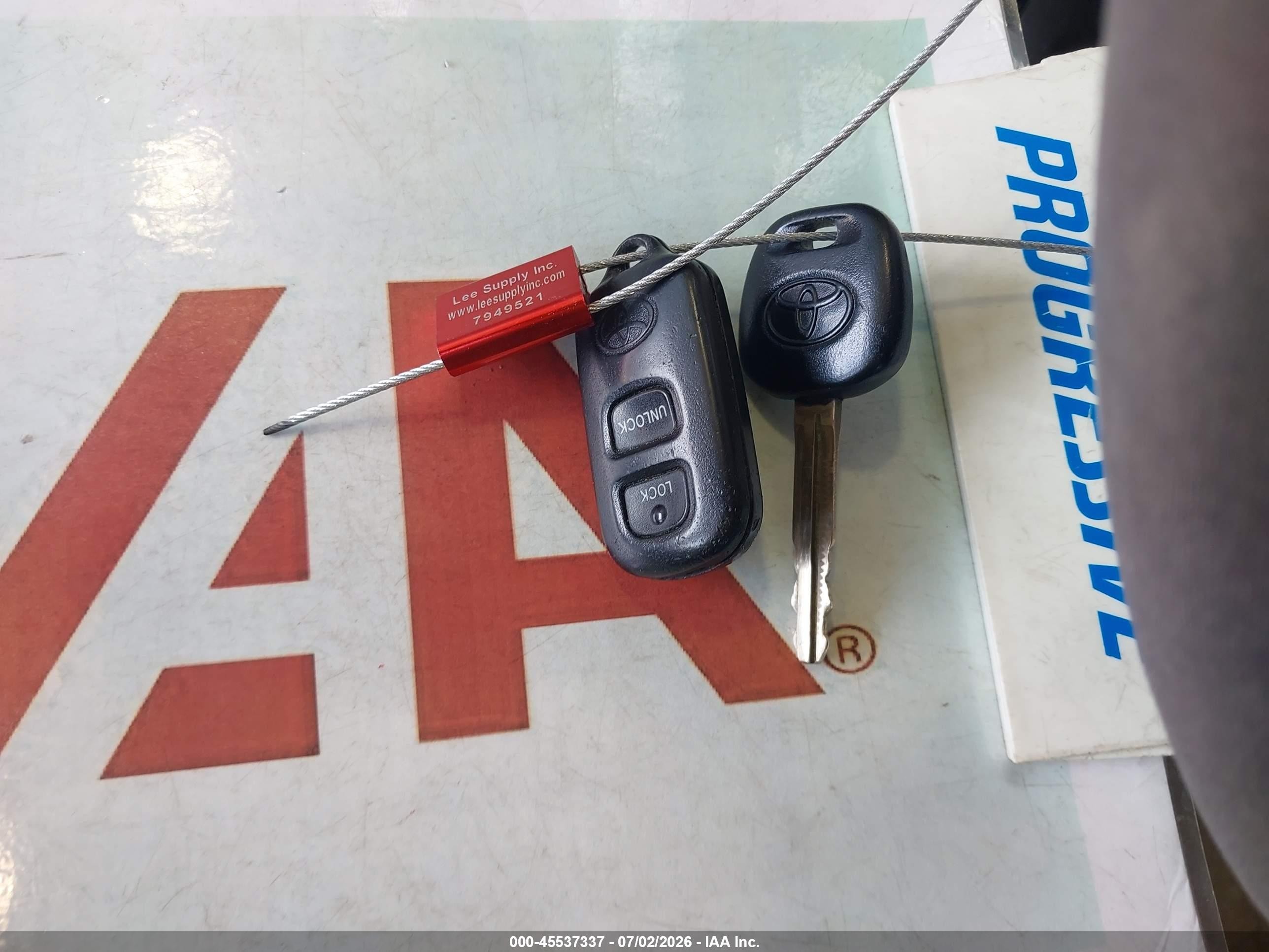 2003 Toyota Prius   Silver vin: JT2BK12U430078948