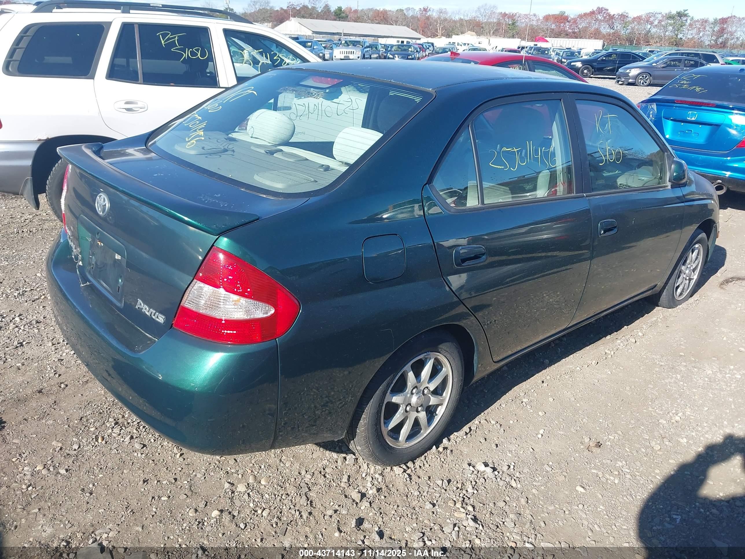 2001 Toyota Prius   Green vin: JT2BK12U510018836