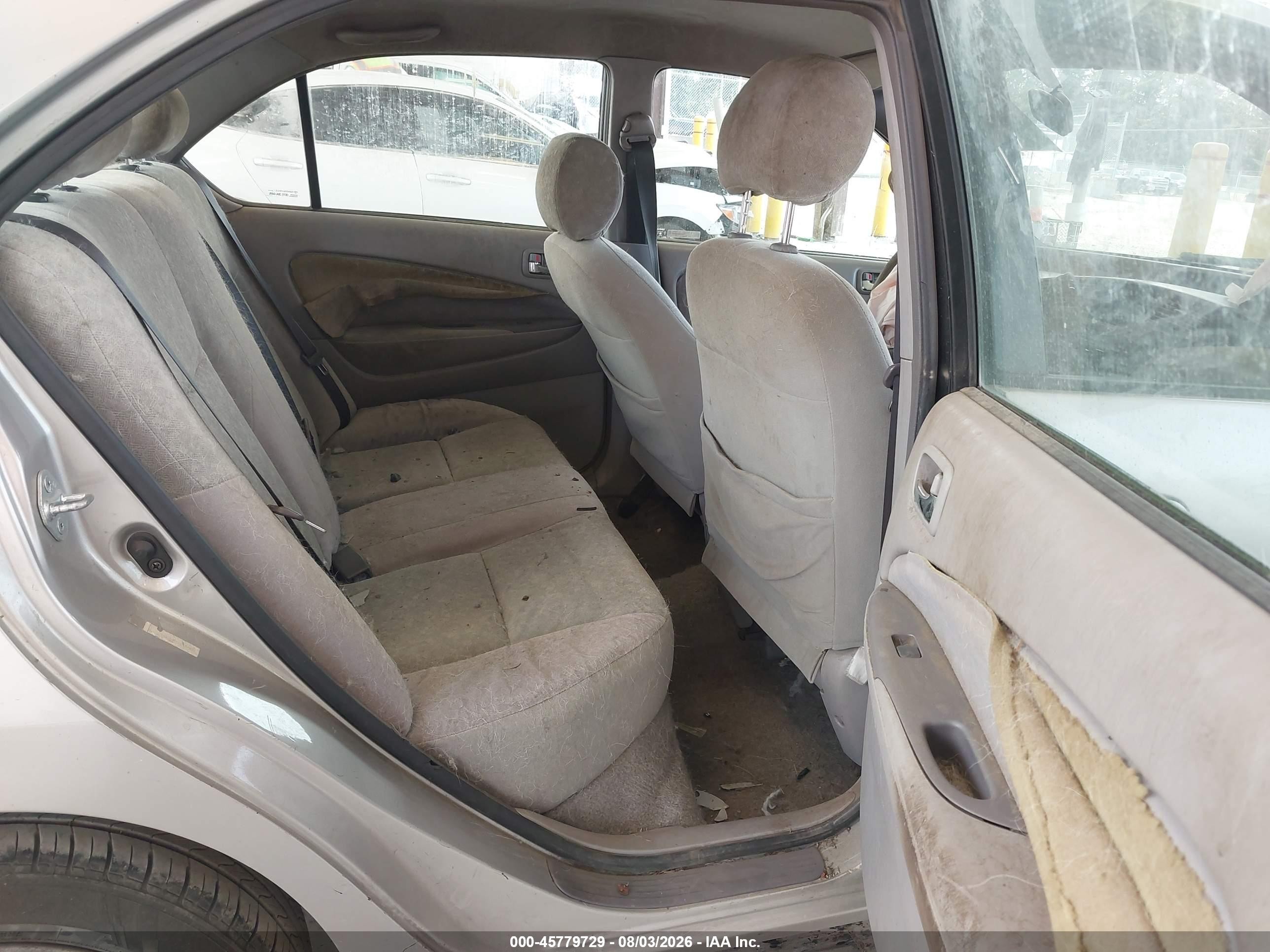 2001 Toyota Prius   Silver vin: JT2BK12U610018005