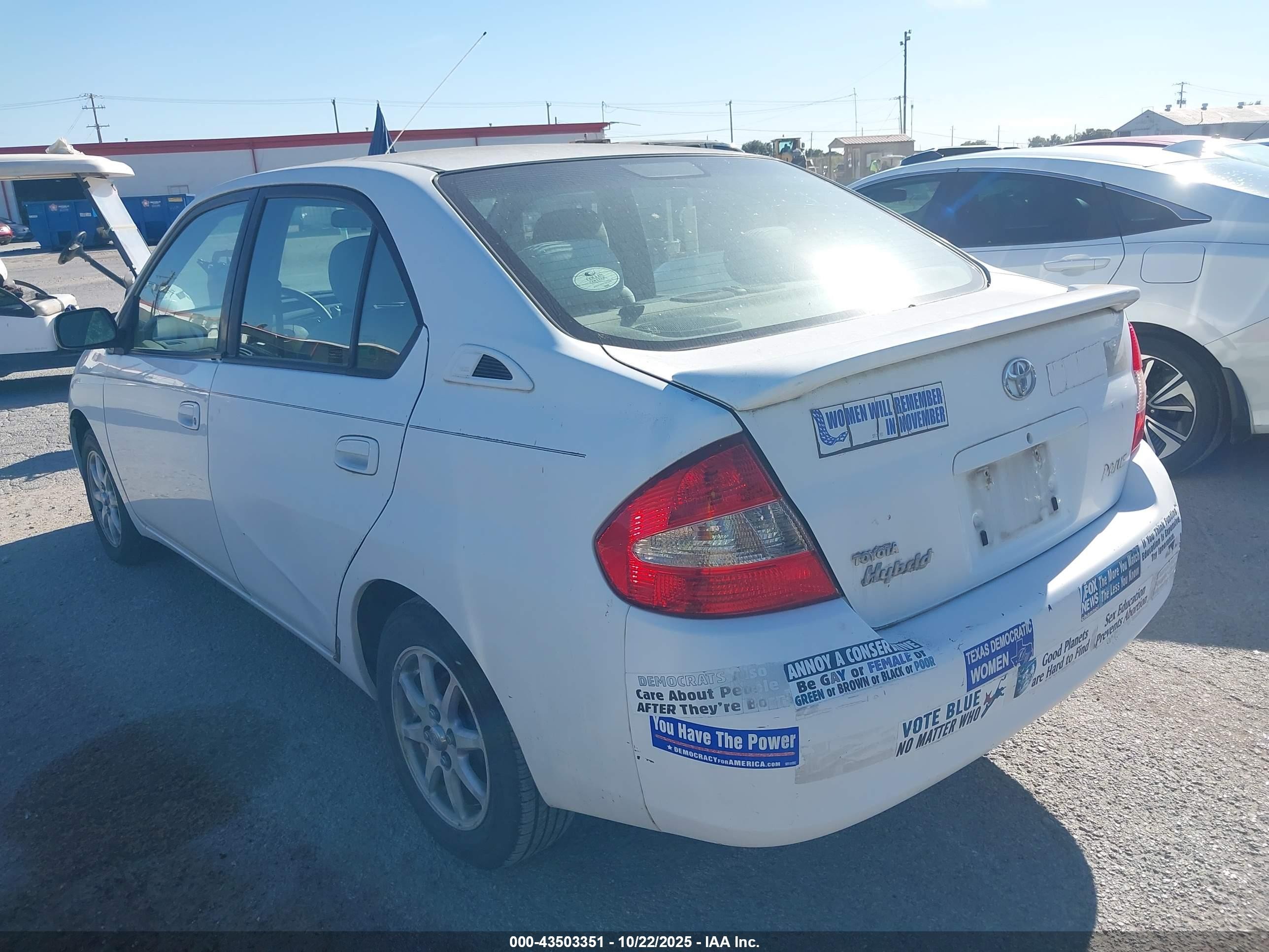 2002 Toyota Prius   Белый vin: JT2BK12U720040614