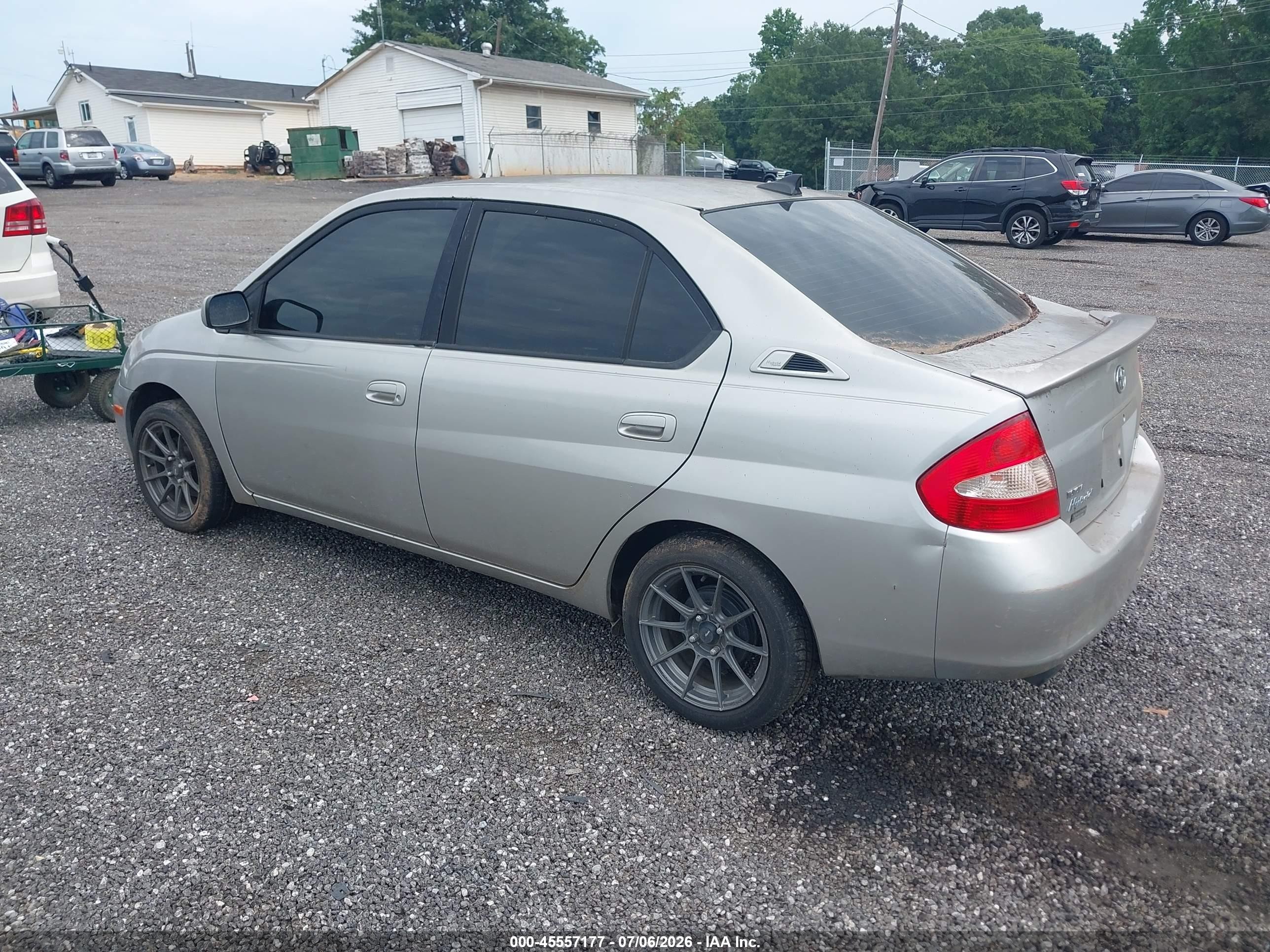 2003 Toyota Prius   Silver vin: JT2BK12U830079391
