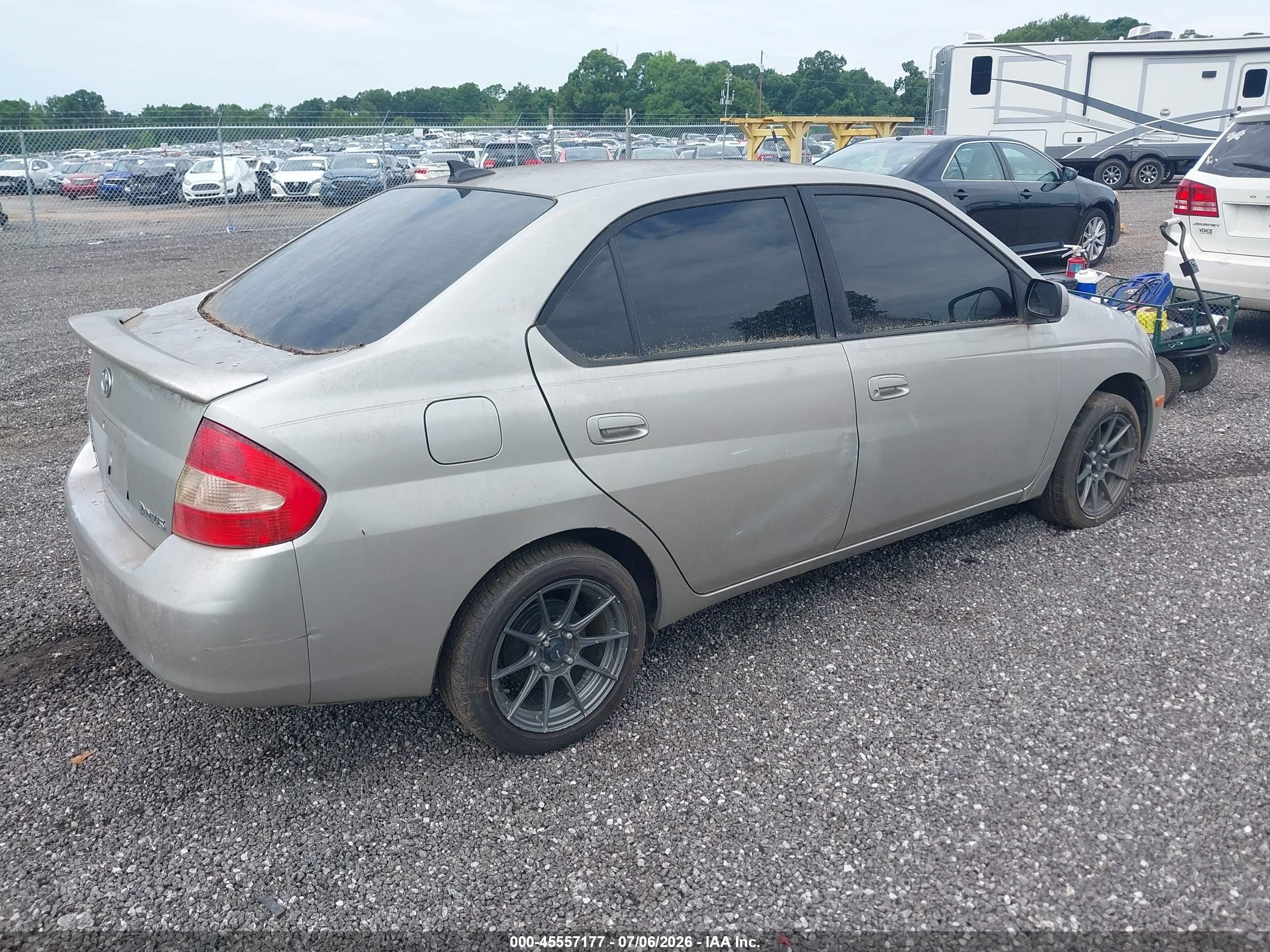 2003 Toyota Prius   Silver vin: JT2BK12U830079391