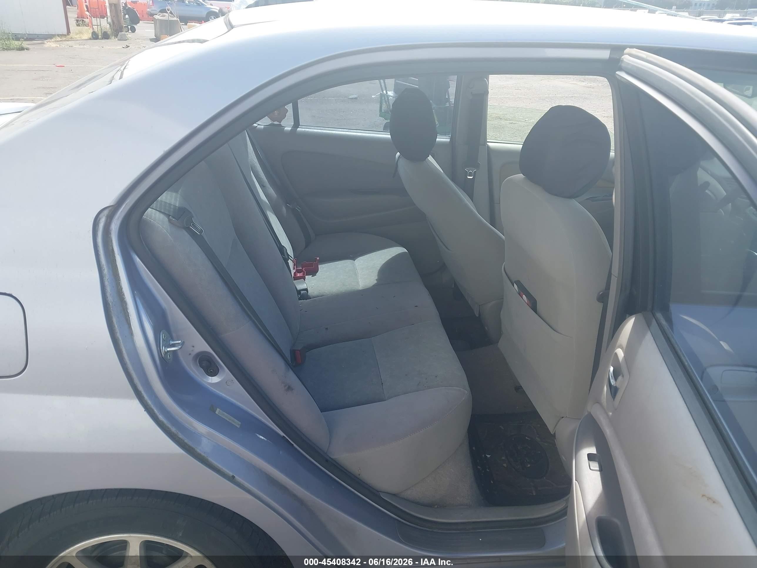 2002 Toyota Prius   Silver vin: JT2BK12UX20044088
