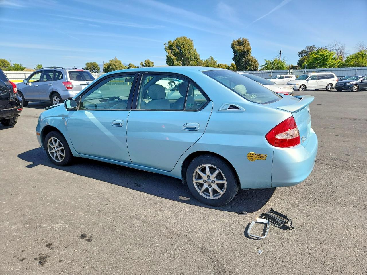 2002 Toyota Prius Base Бирюзовый vin: JT2BK18U120044567