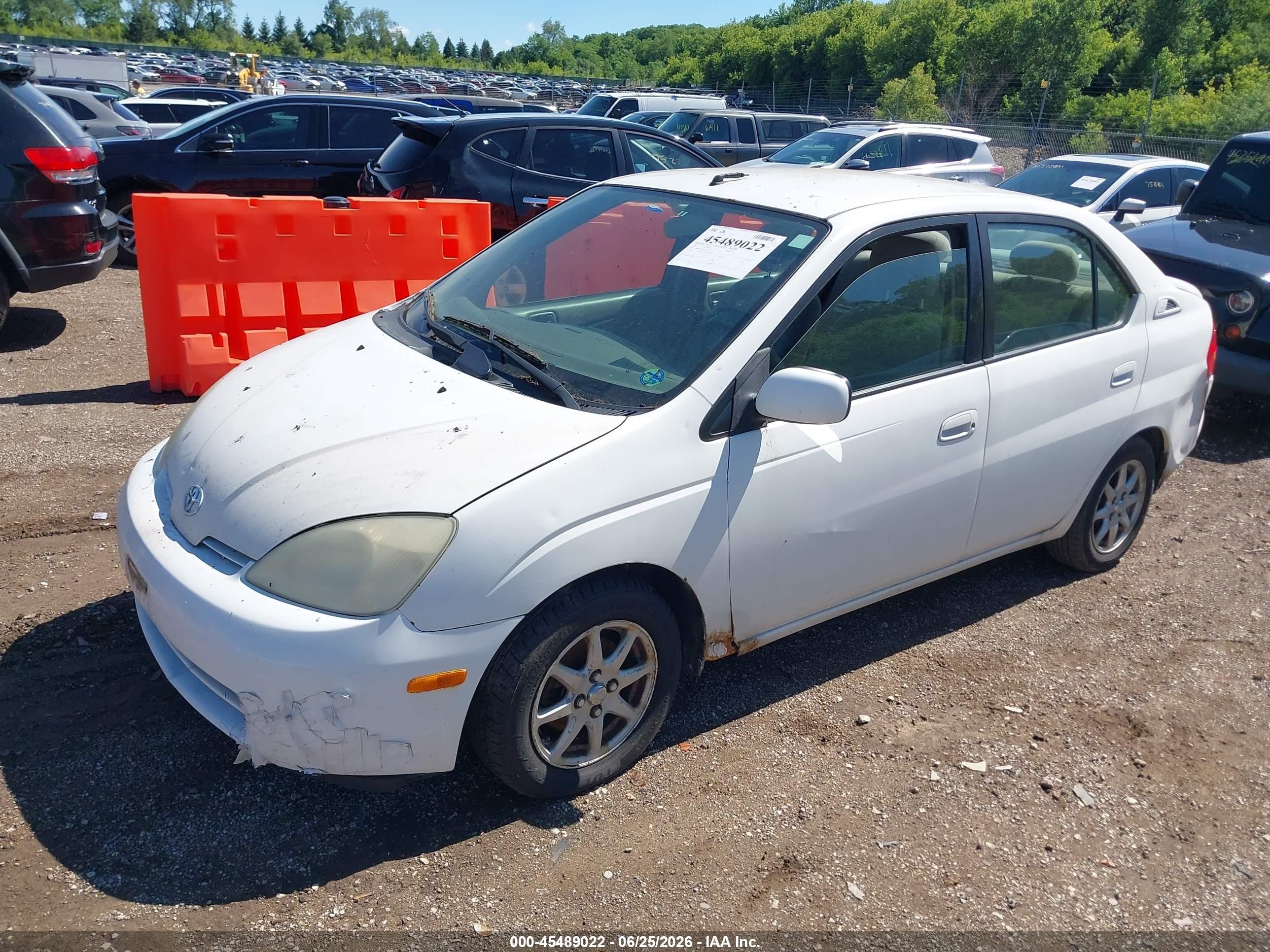 2002 Toyota Prius   Белый vin: JT2BK18U220067548