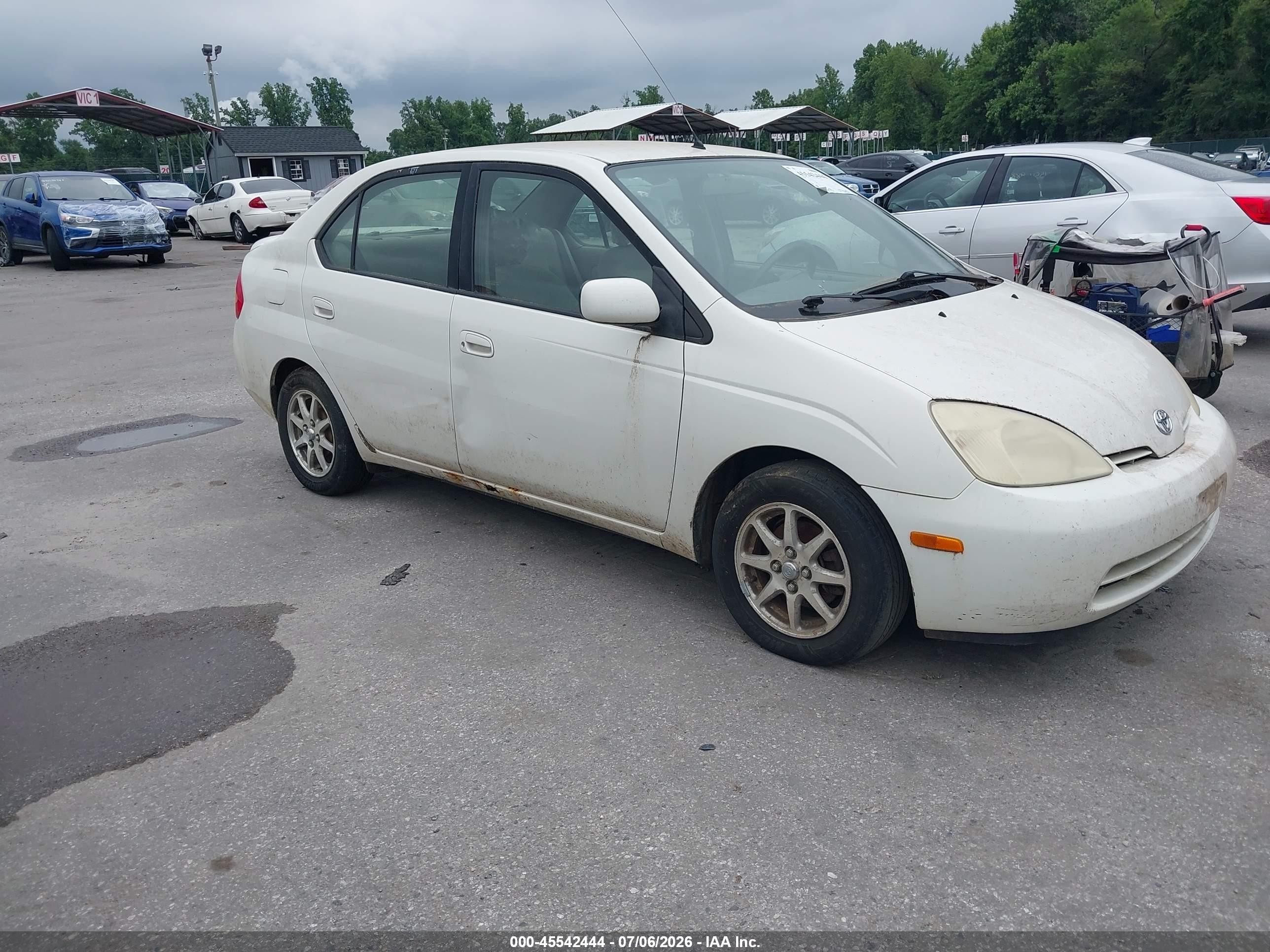 2003 Toyota Prius   White vin: JT2BK18U330083422