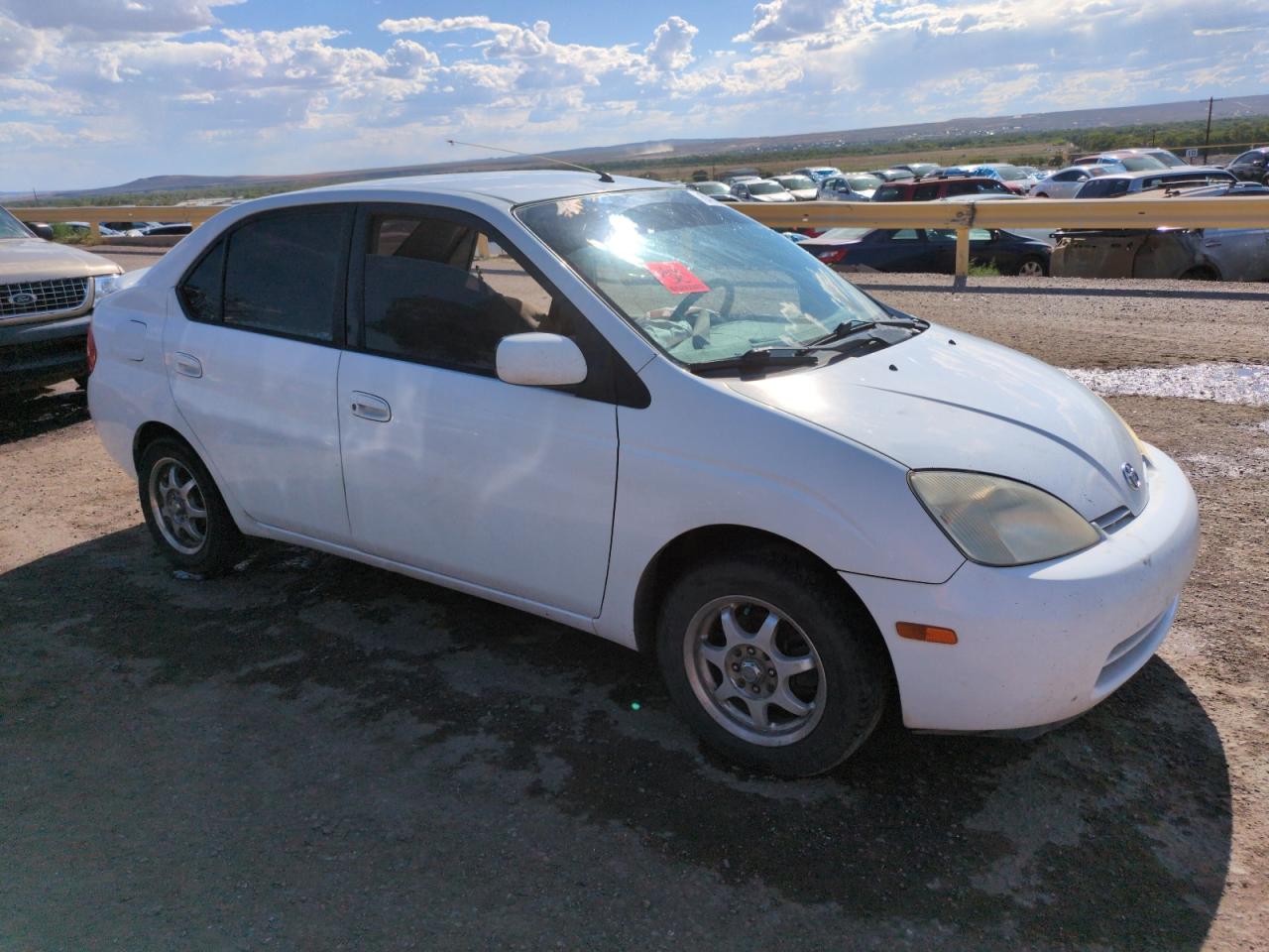 2002 Toyota Prius White vin: JT2BK18U420059662