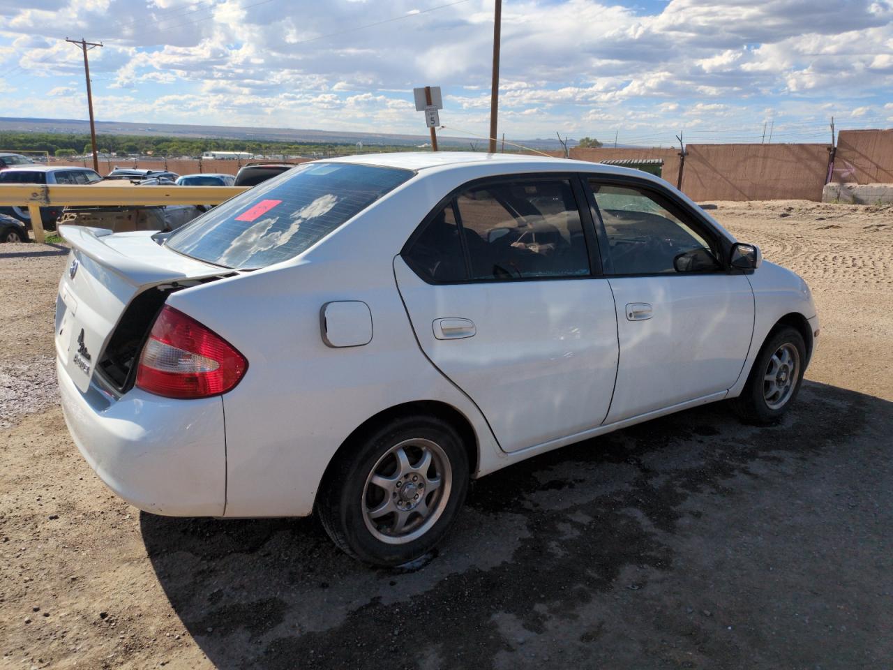 2002 Toyota Prius White vin: JT2BK18U420059662